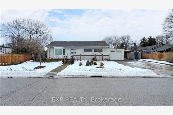 12 Bonnechere Crescent