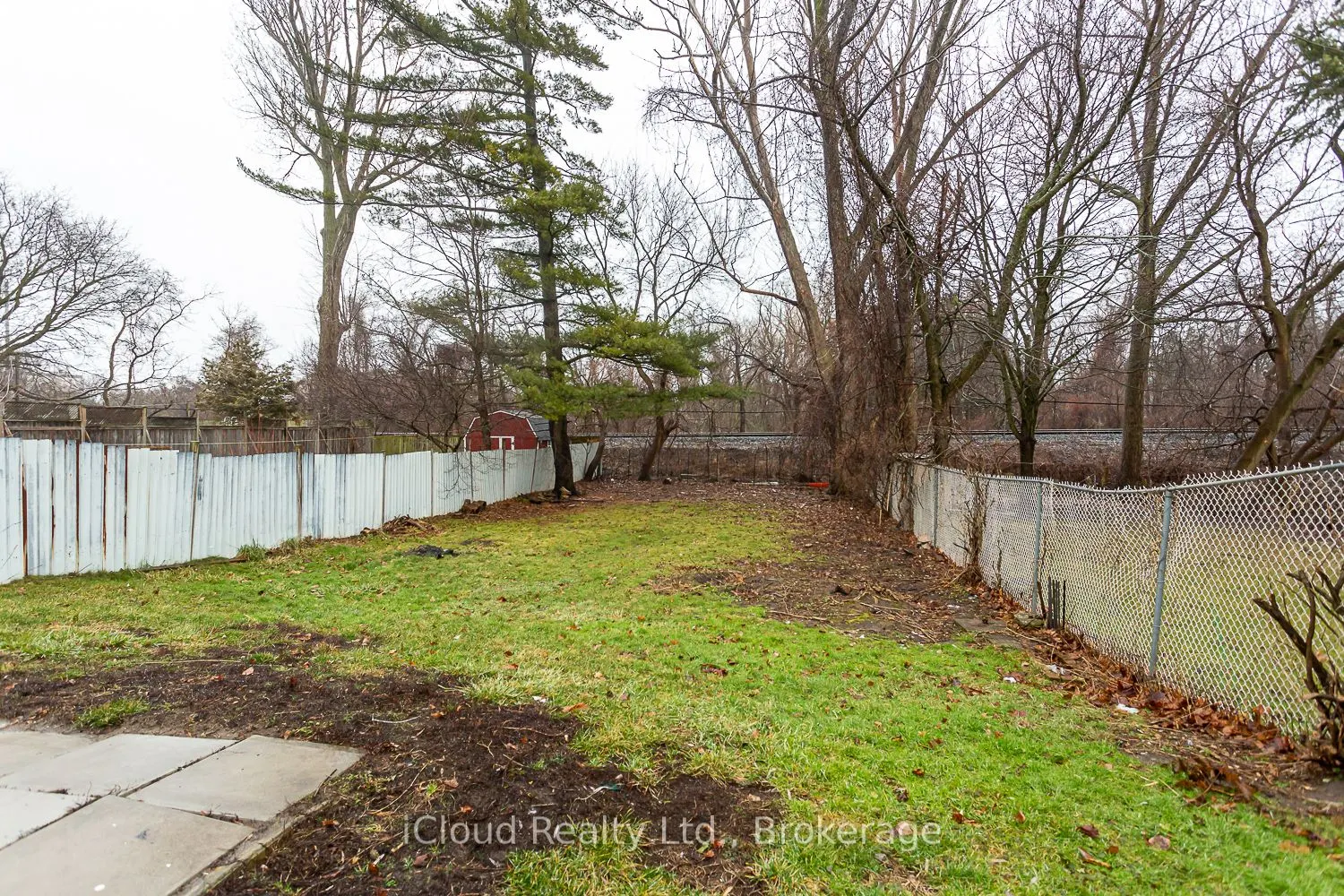 89 Darlingside Drive