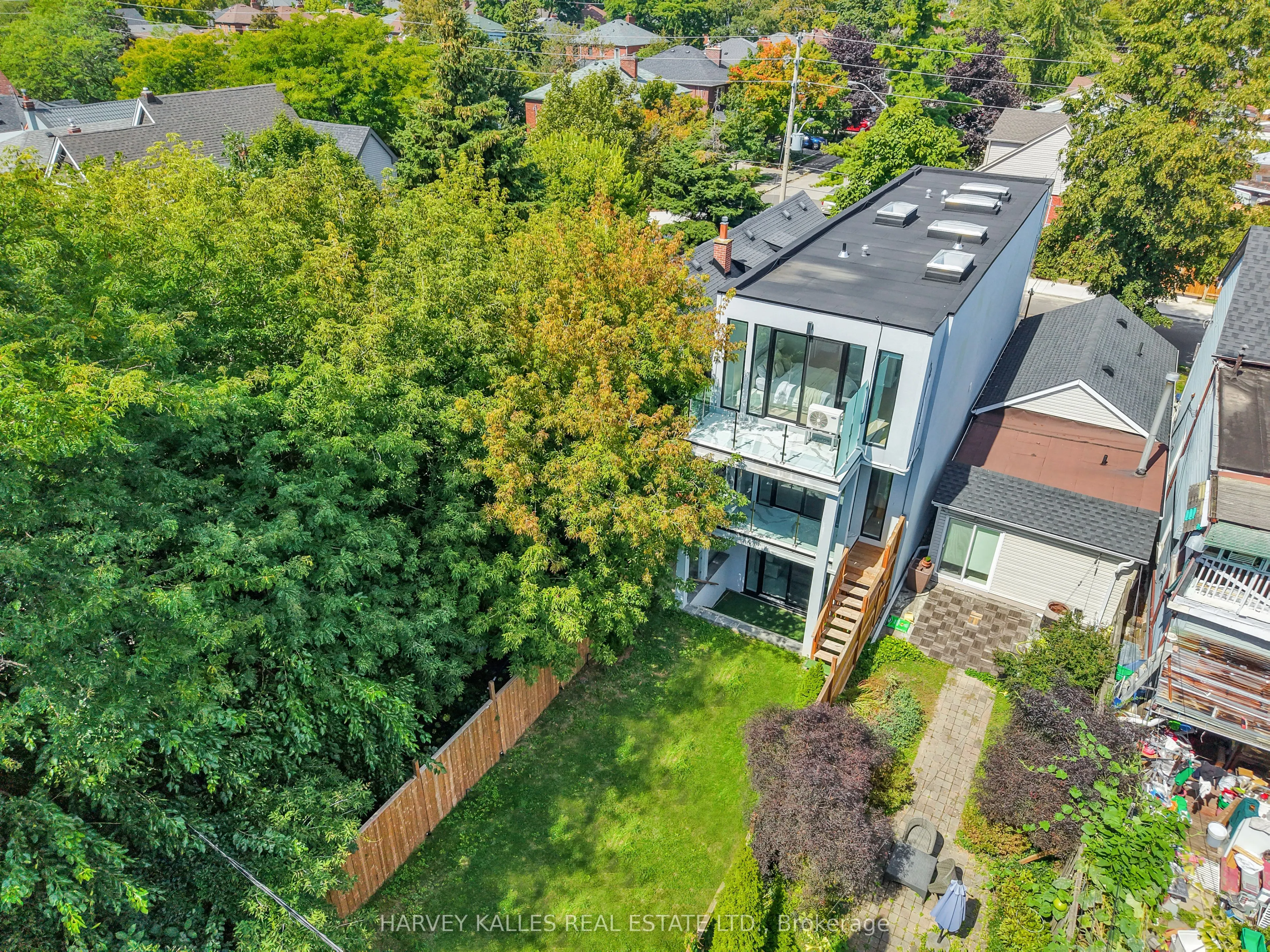 167 Sammon Avenue