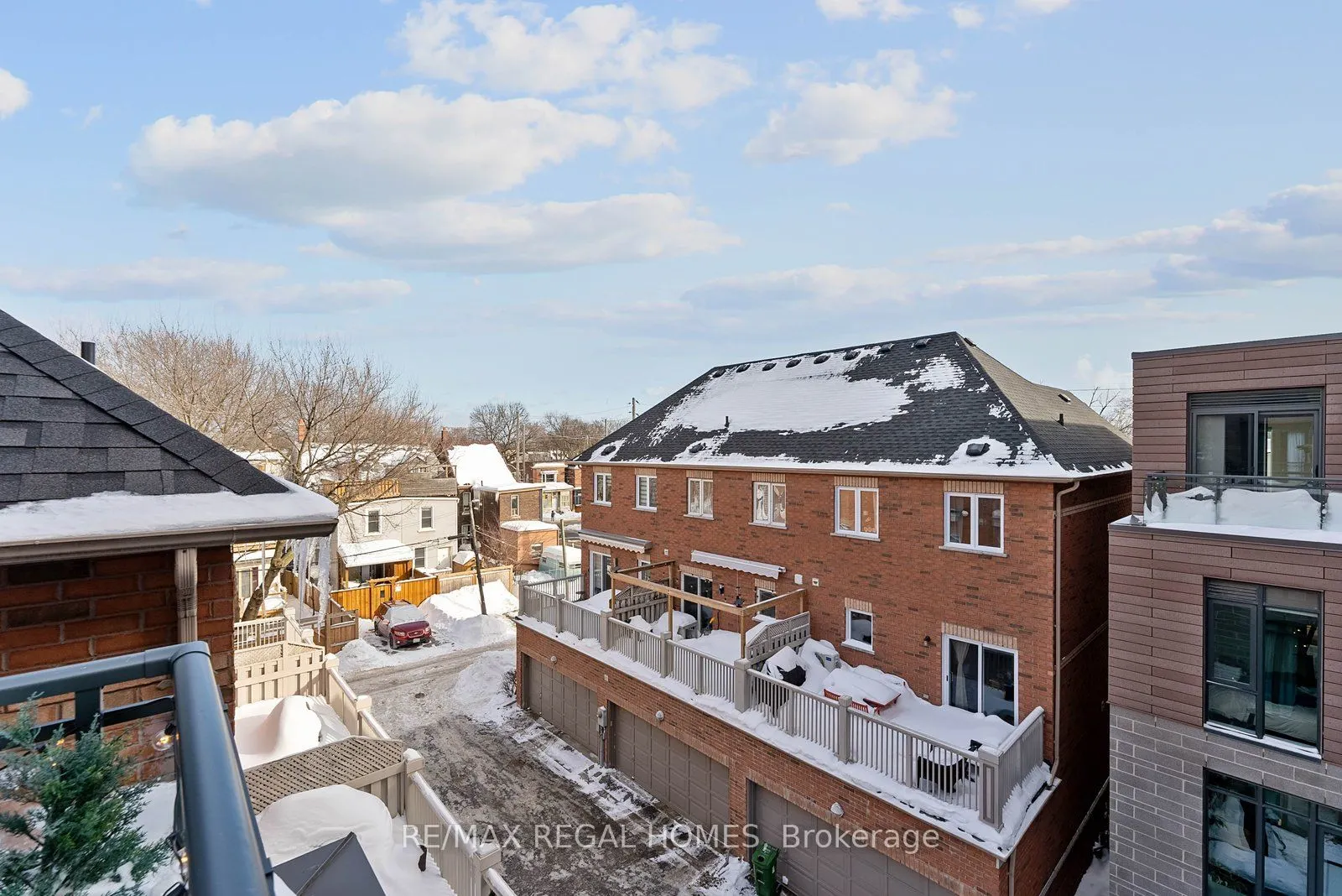 1238 Dundas Street E #TH110