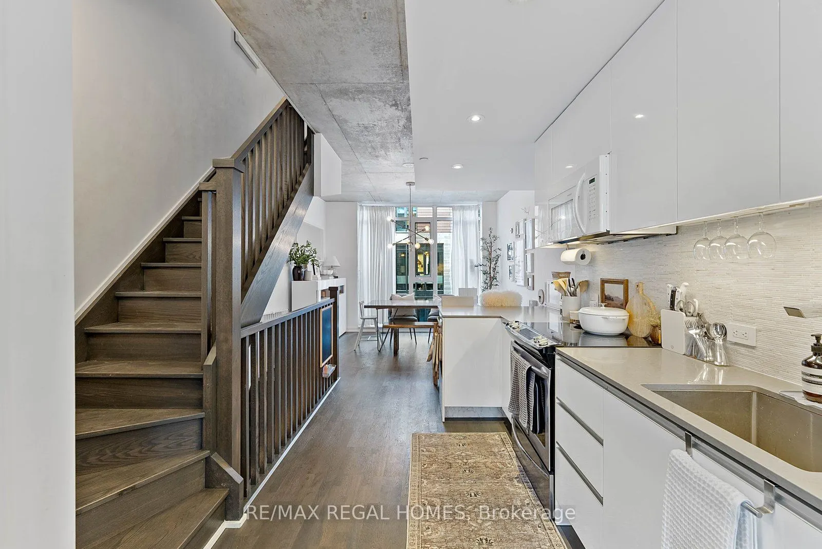 1238 Dundas Street E #TH110