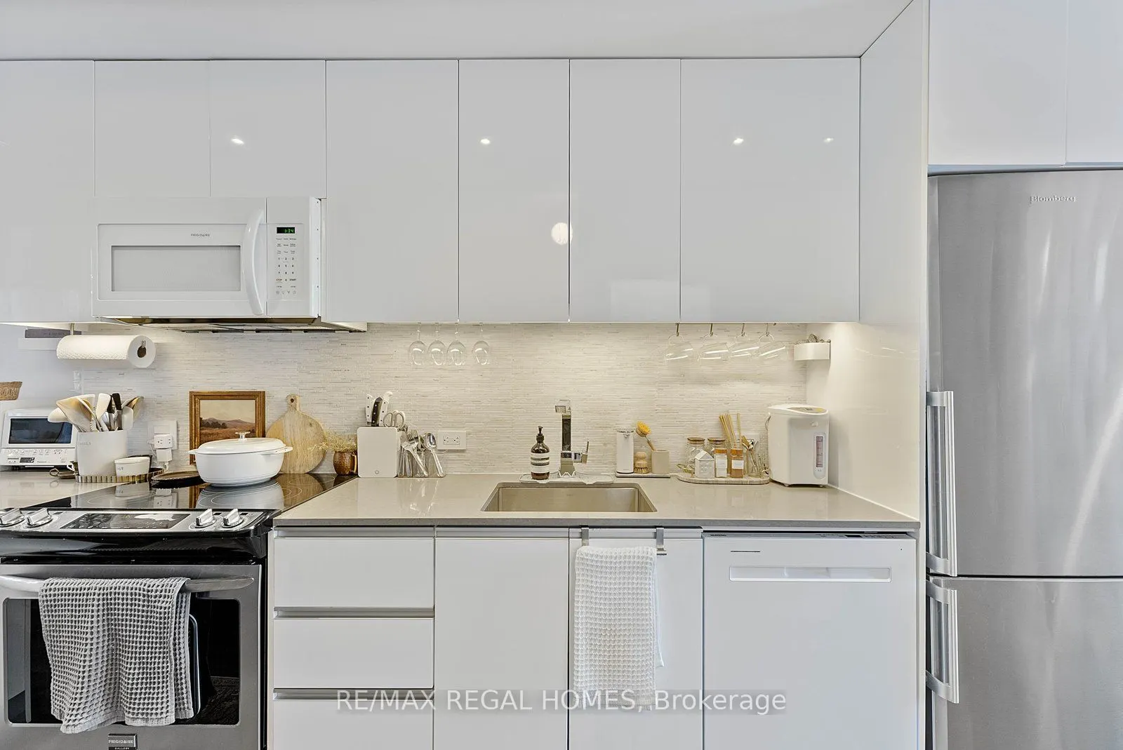 1238 Dundas Street E #TH110