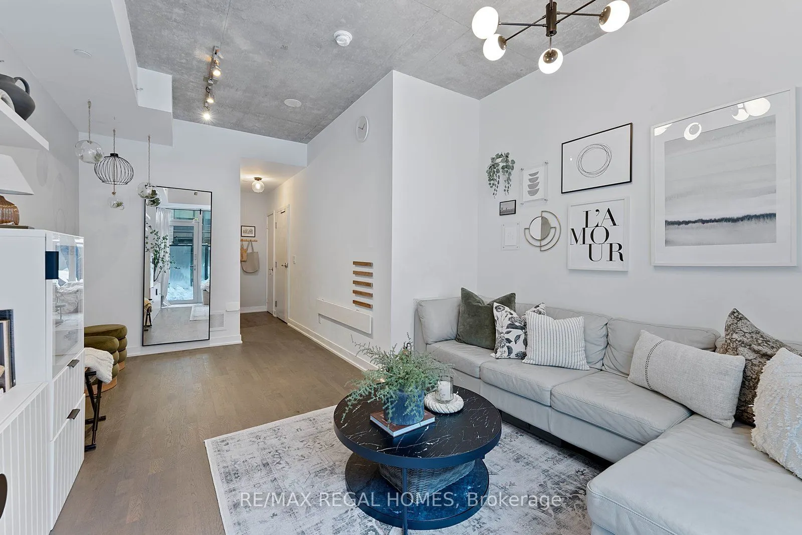 1238 Dundas Street E #TH110