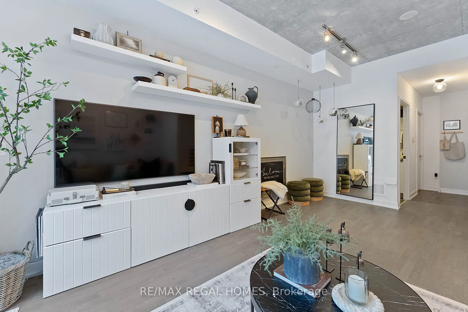 1238 Dundas Street E #TH110
