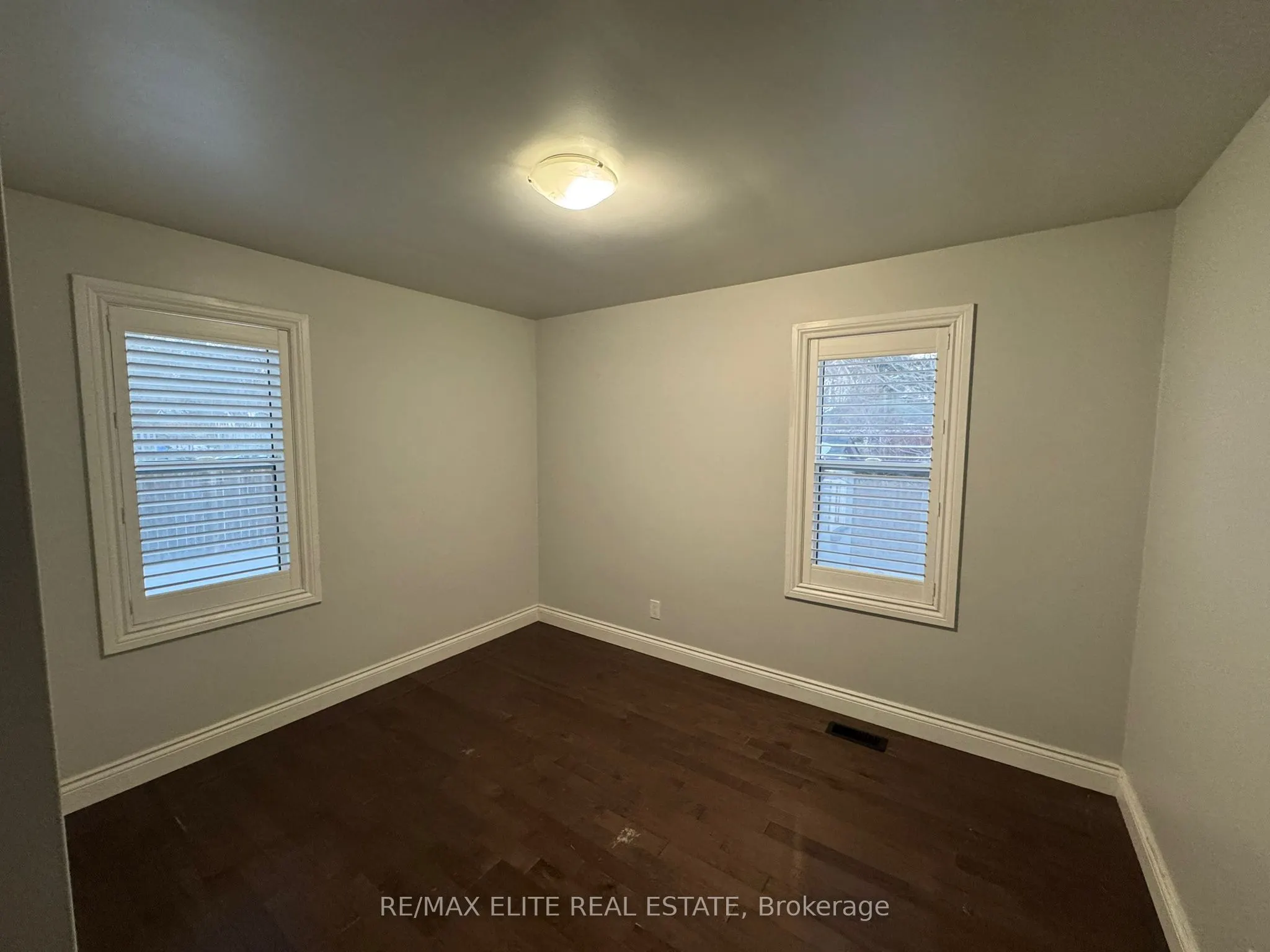 110 Front Street E