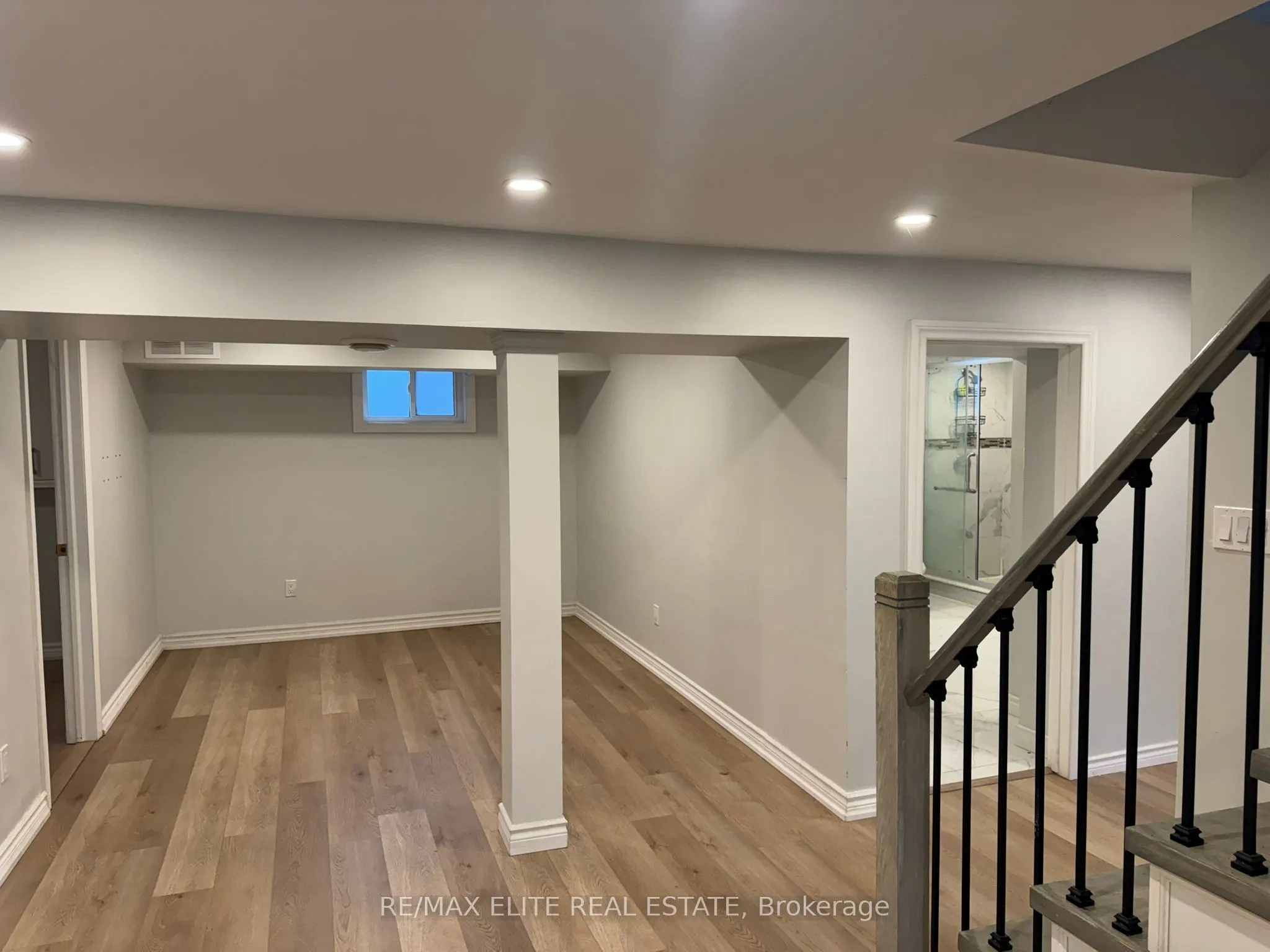 110 Front Street E