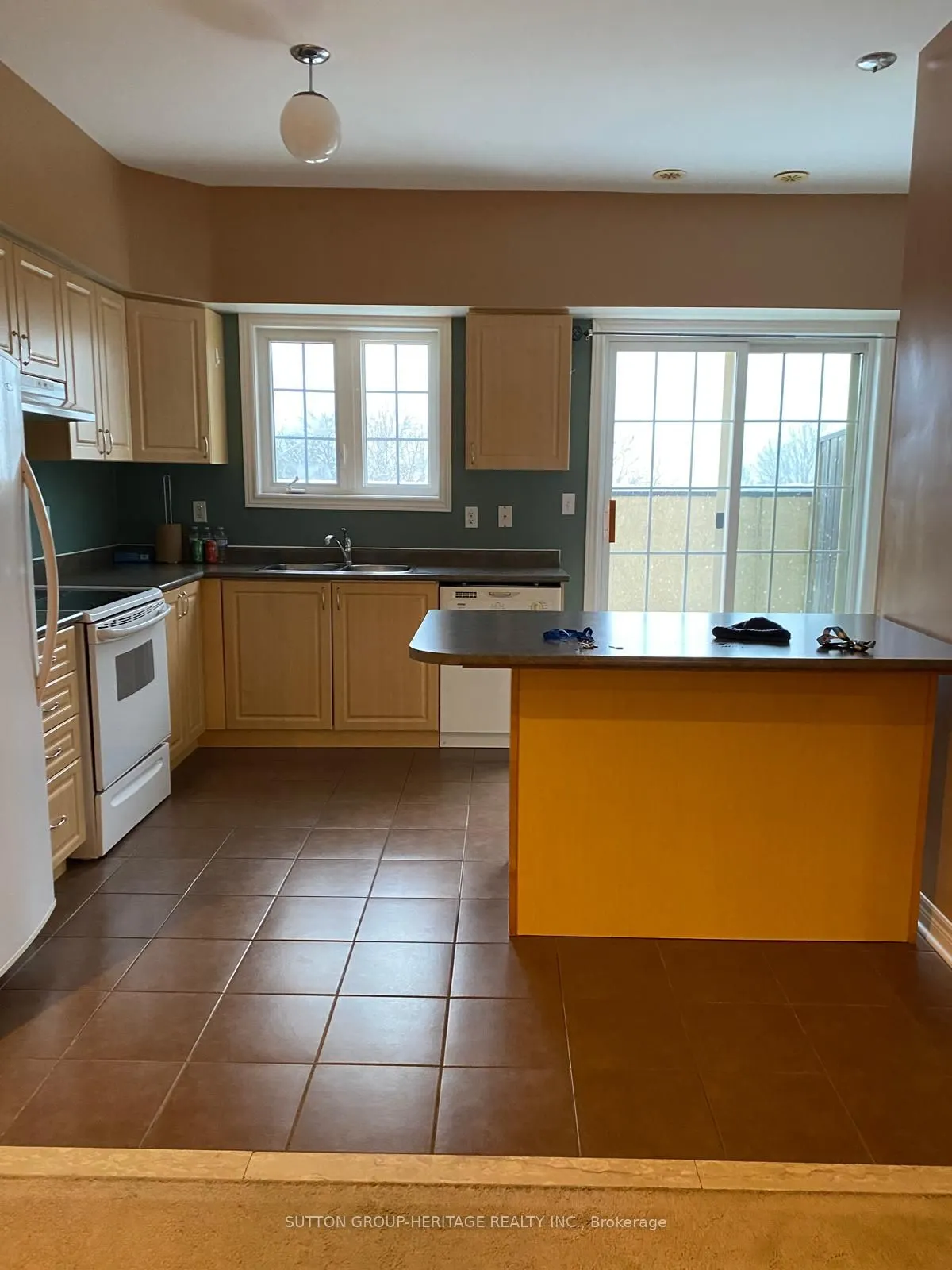 1250 St. Martins Drive W #12