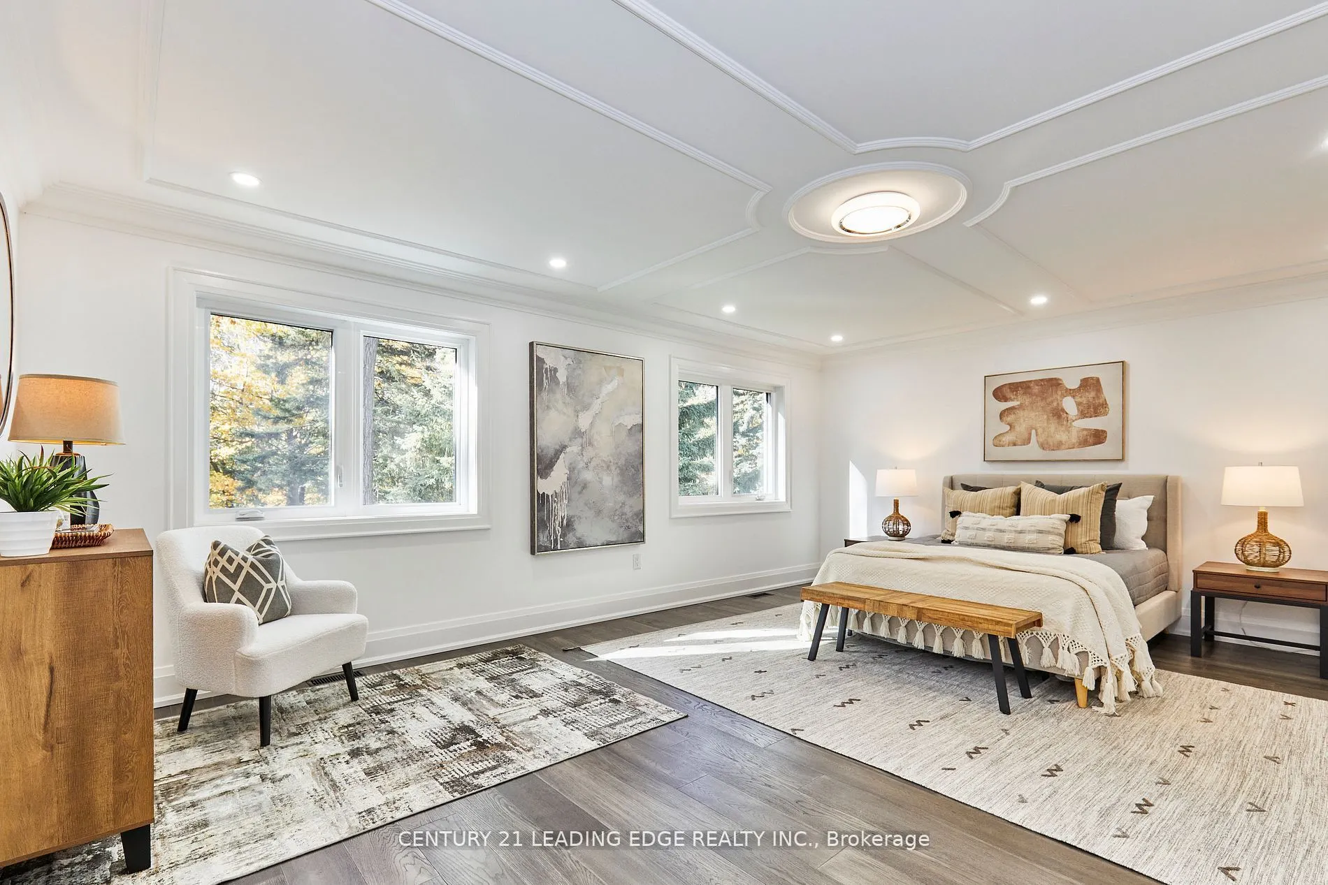 24 Larwood Boulevard