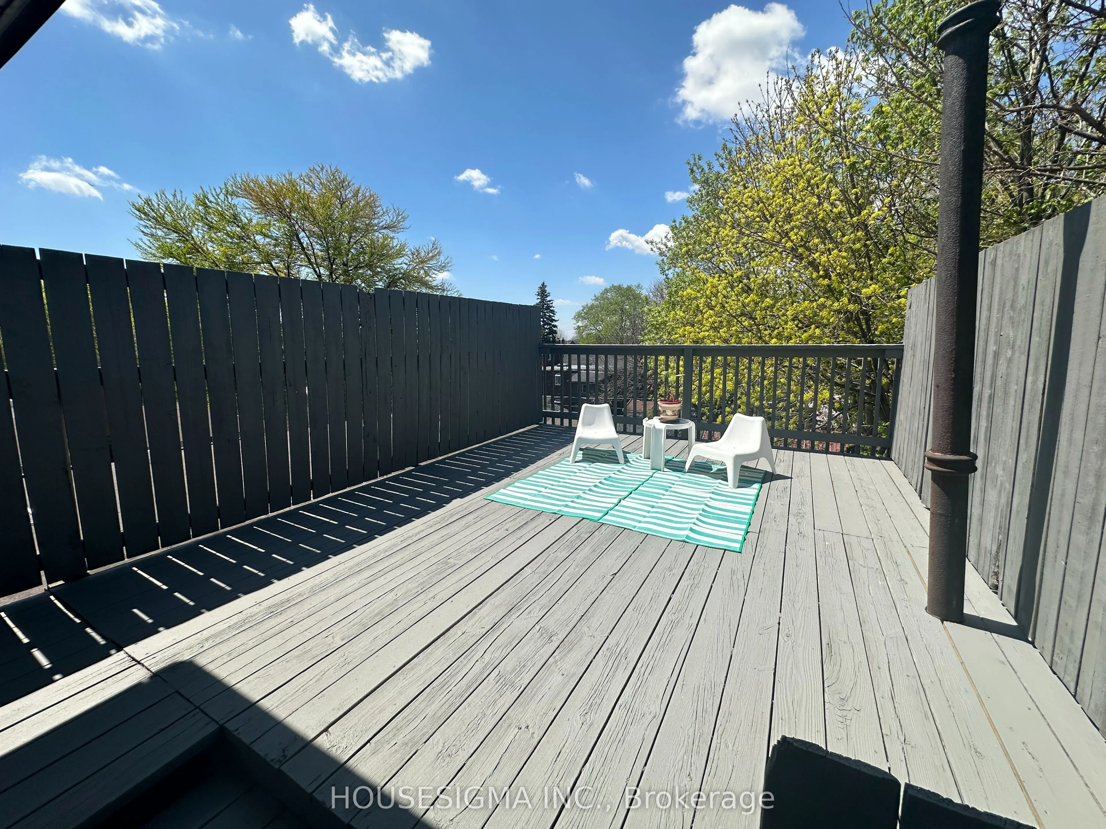 256 Woodbine Avenue