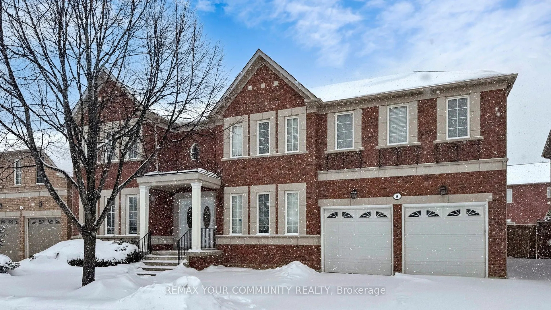 8 Westacott Avenue
