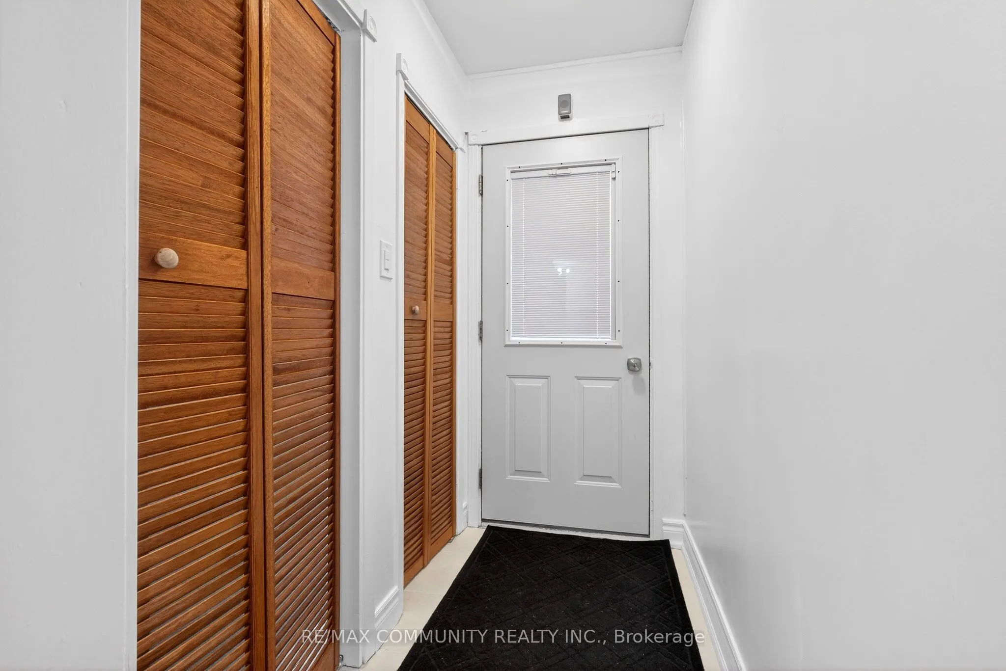 855 Zator Avenue