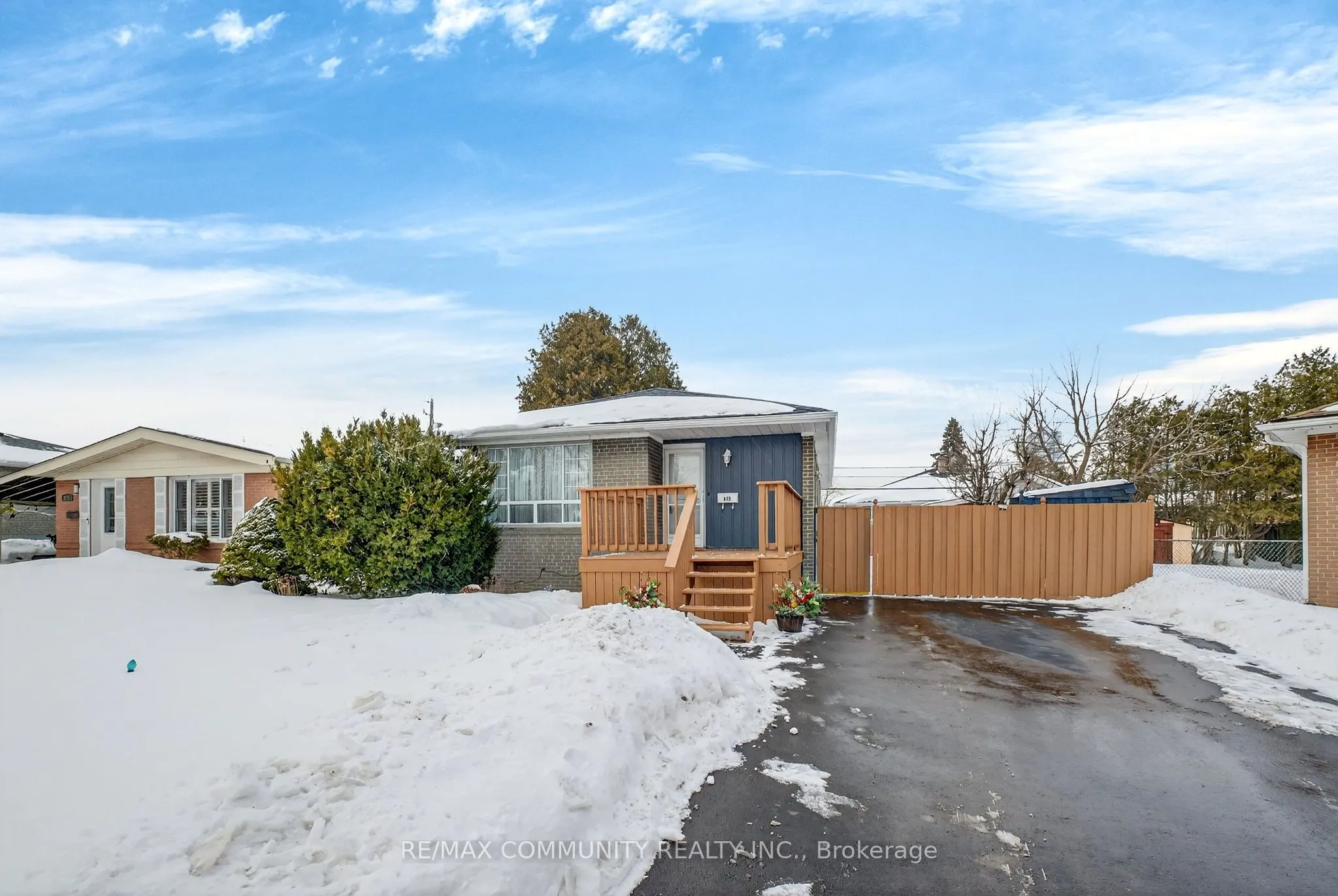 855 Zator Avenue