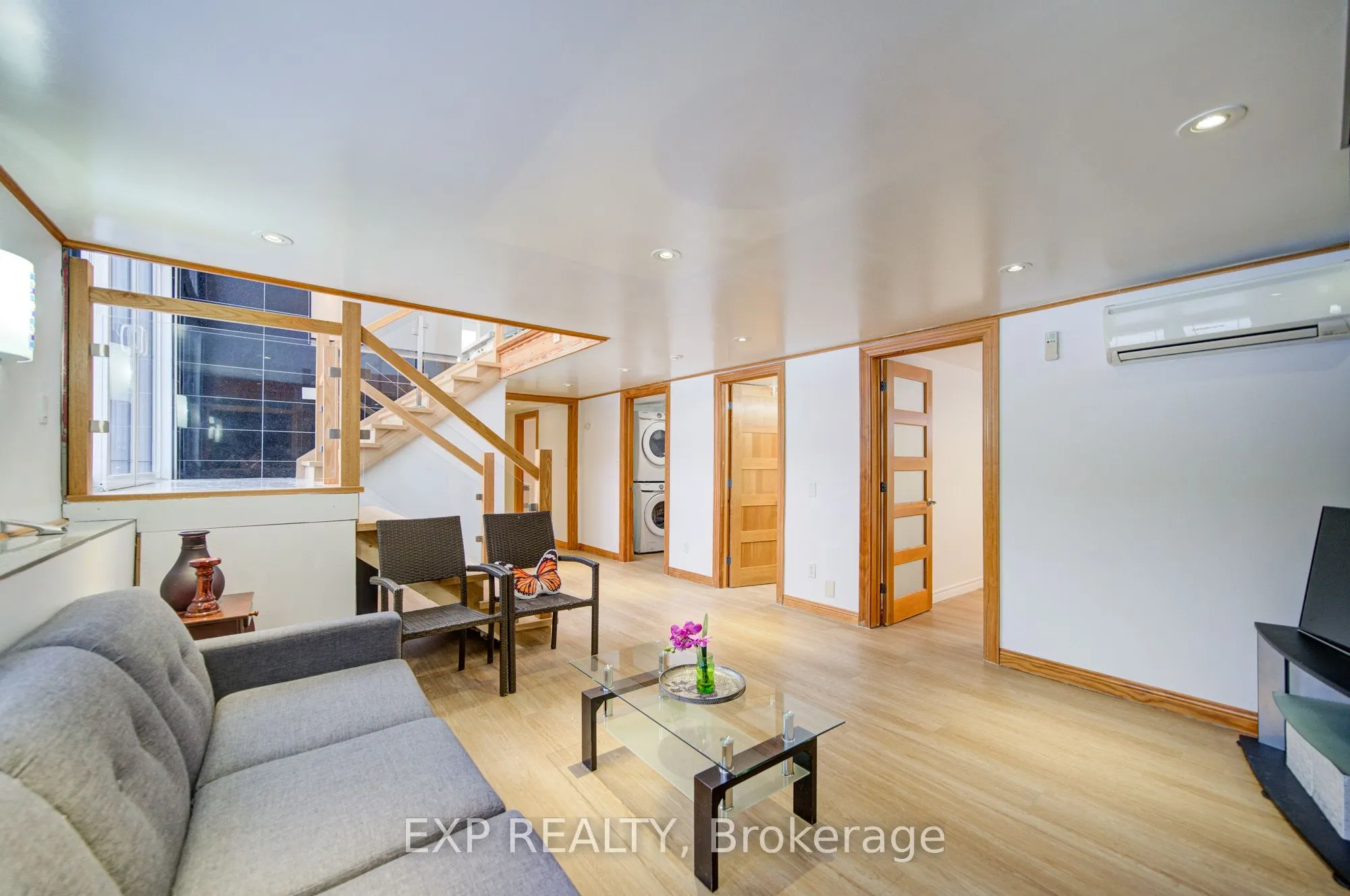 3505 Cochrane Street