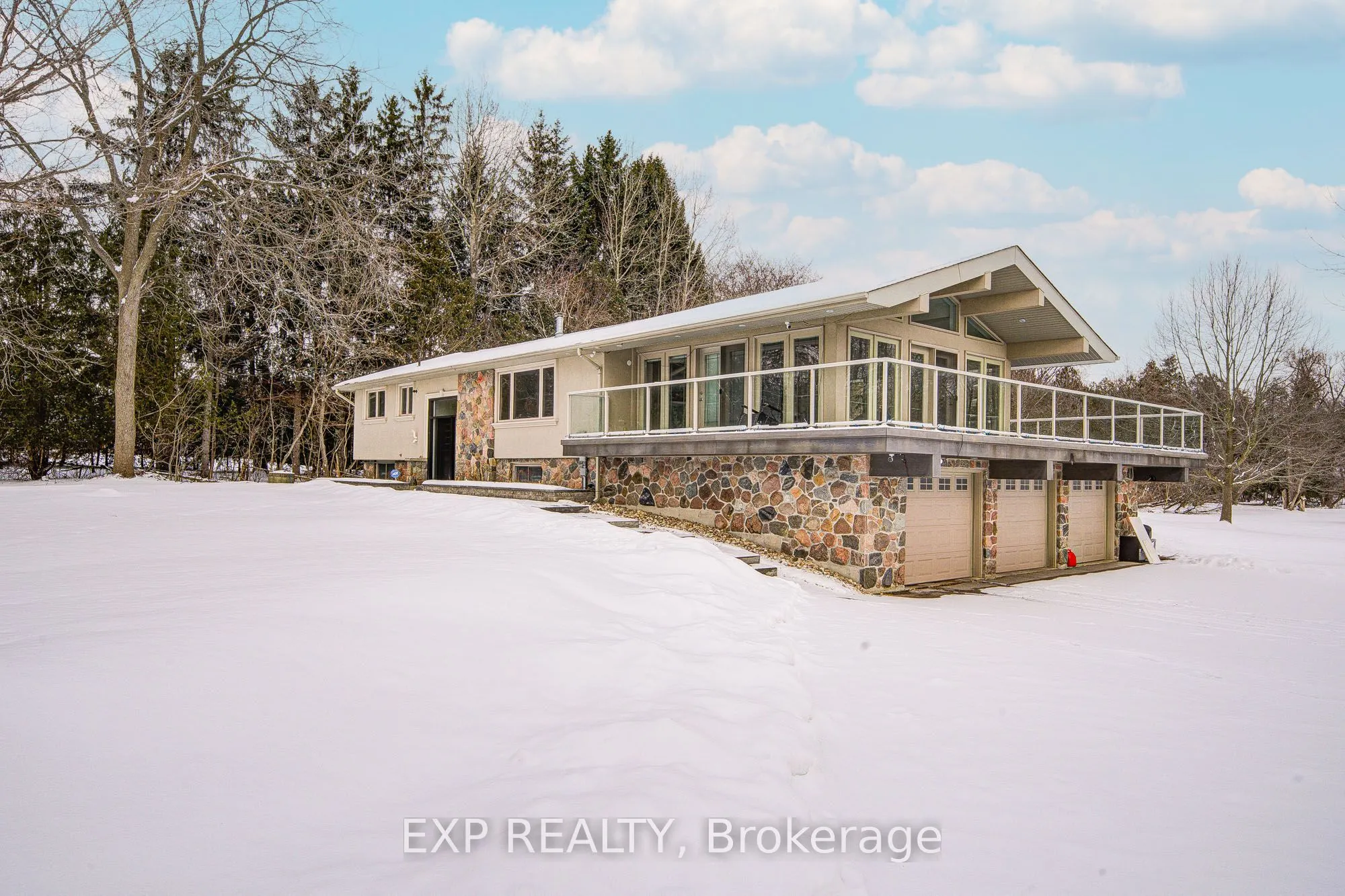 3505 Cochrane Street