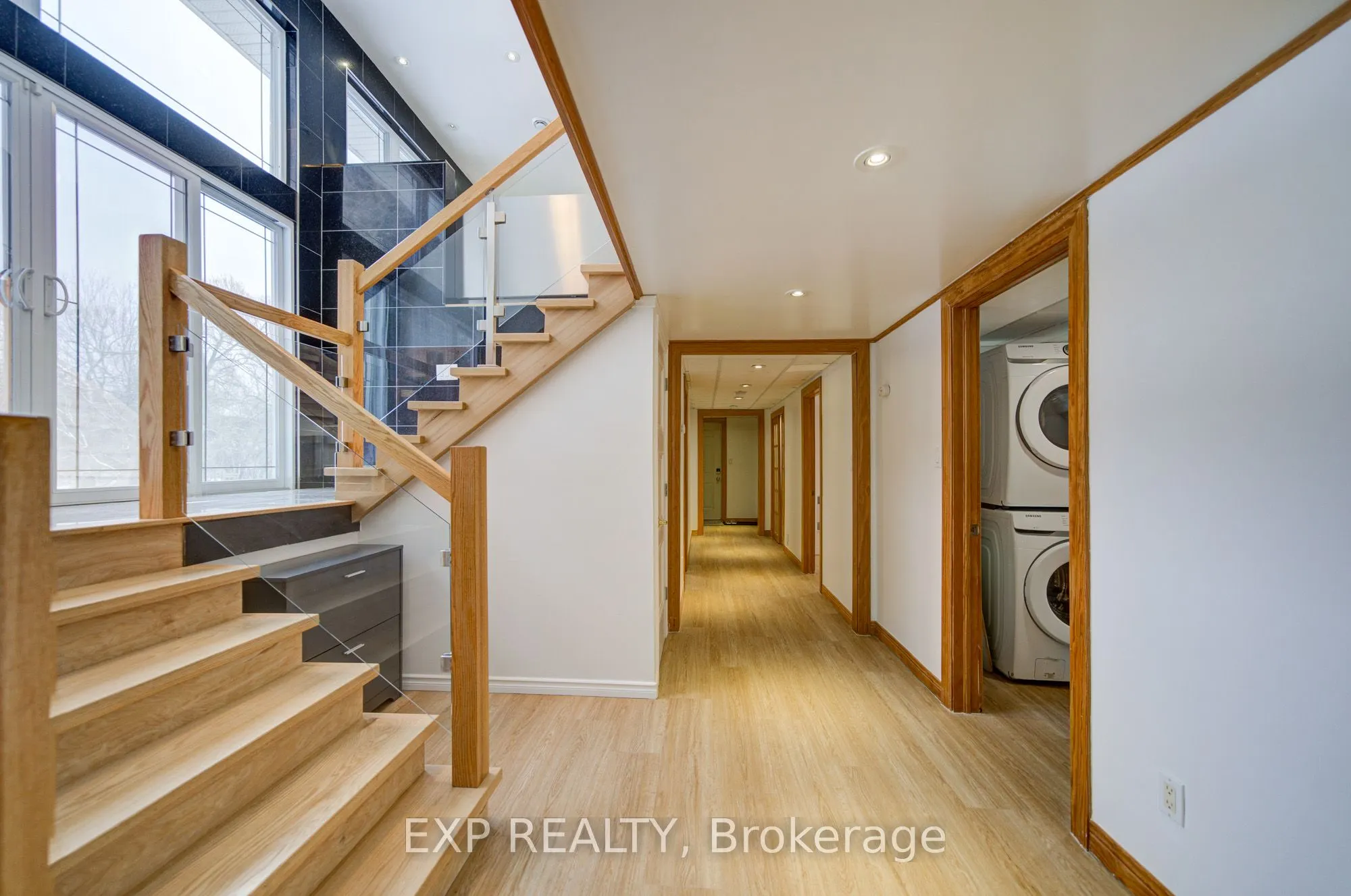 3505 Cochrane Street