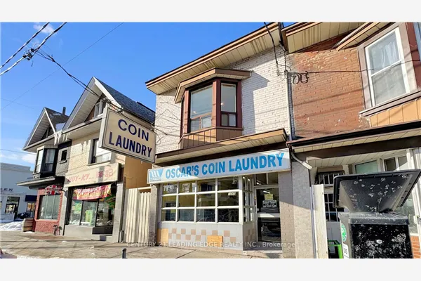 1048 GERRARD Street E