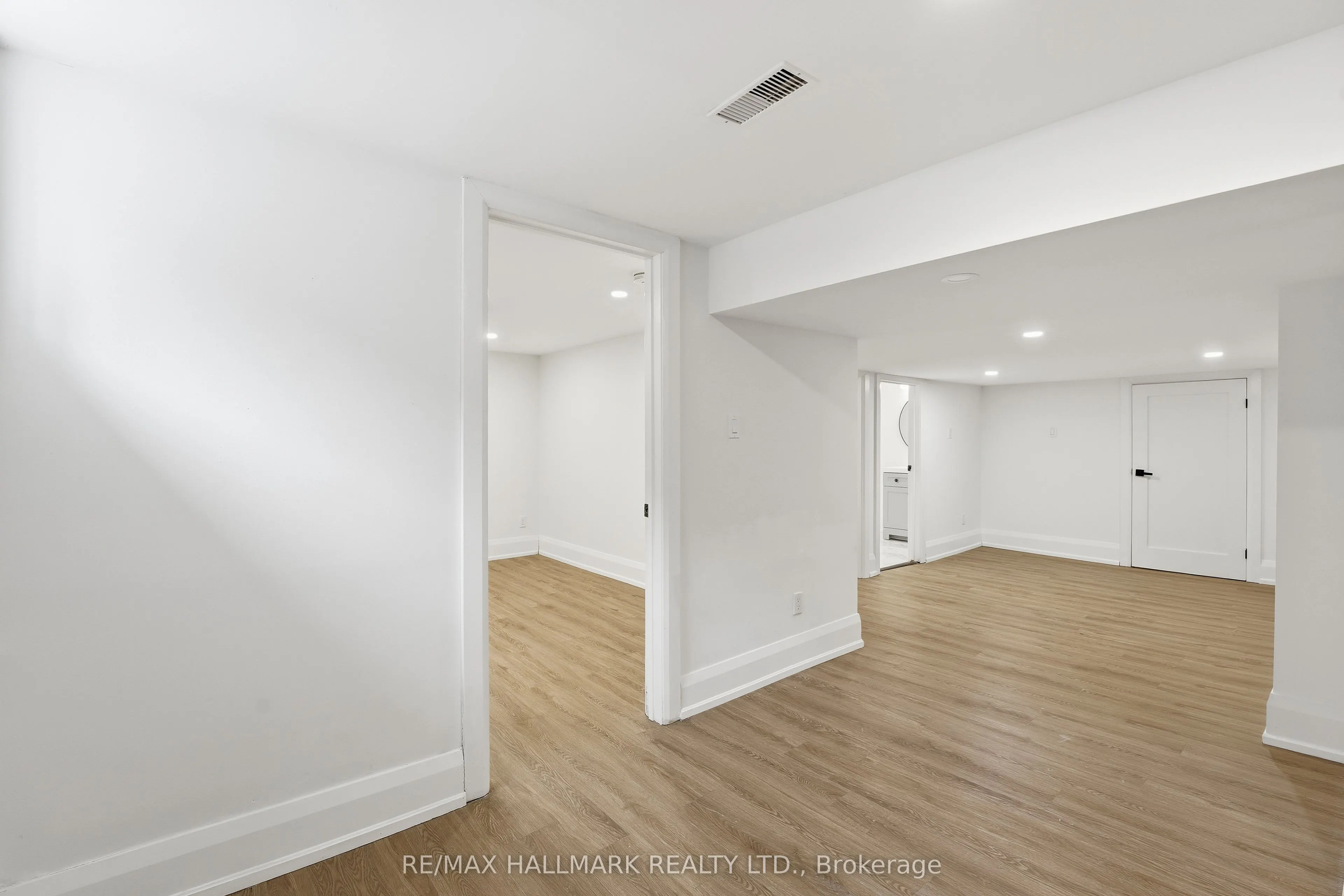 49 Greendowns Drive