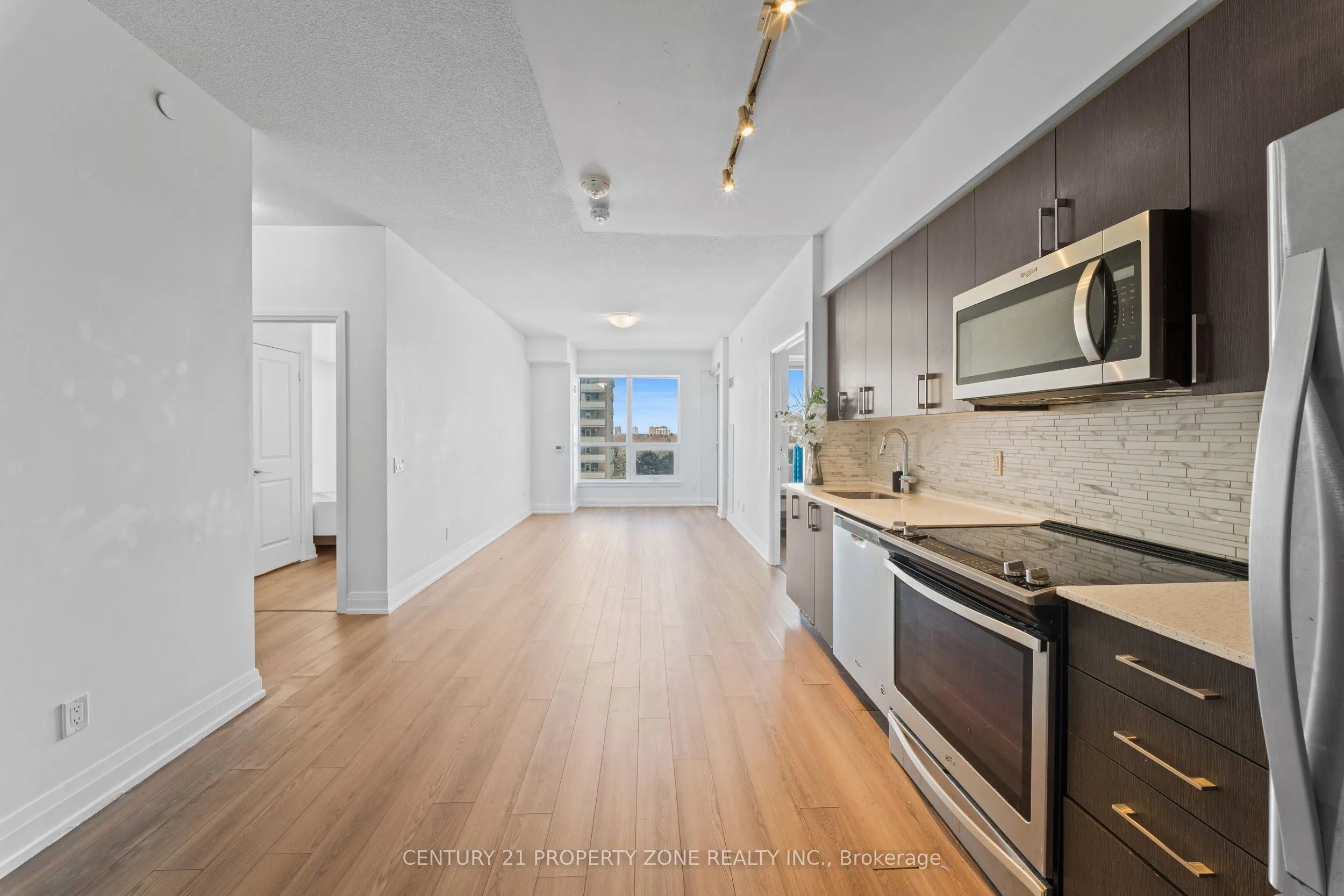 3121 Sheppard Avenue E #710