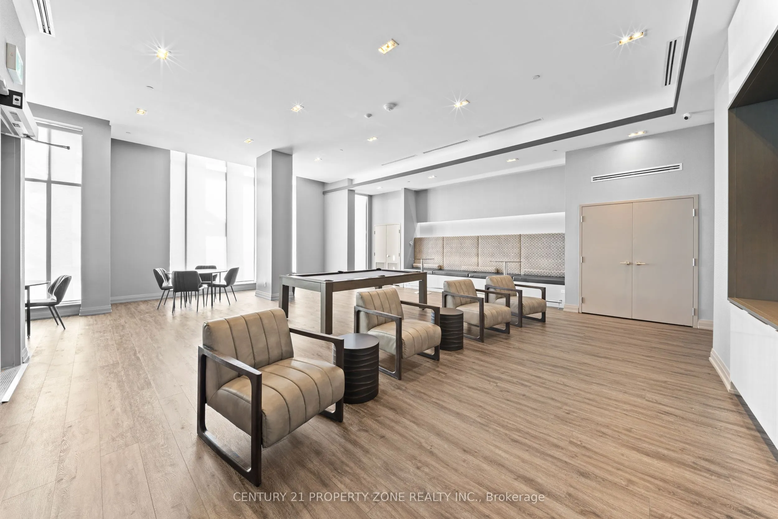 3121 Sheppard Avenue E #710