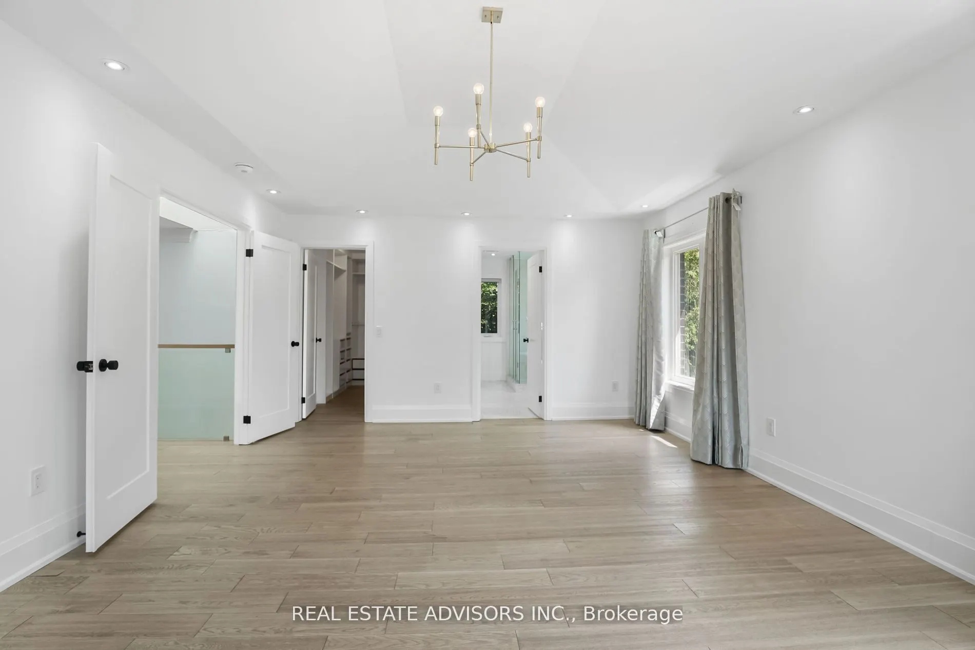 69 Fenwood Heights