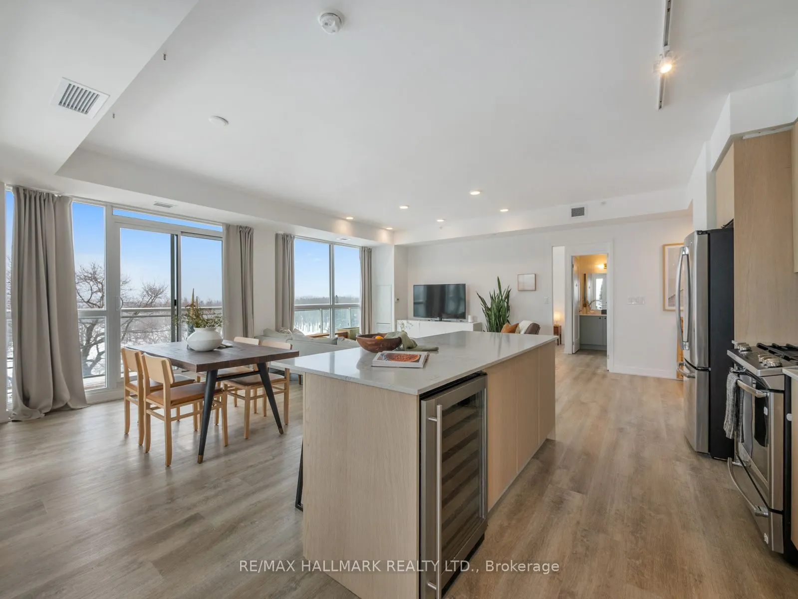 1350 Kingston Road #604