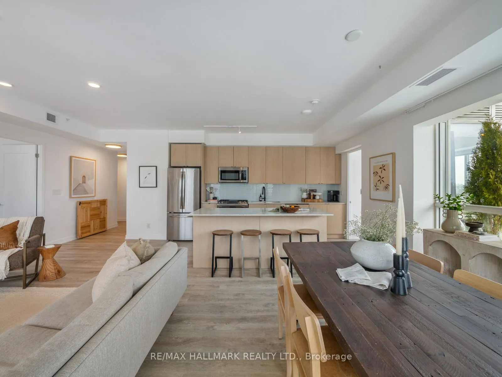 1350 Kingston Road #604