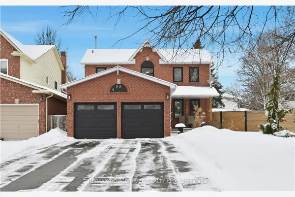 22 Royal Pines Court