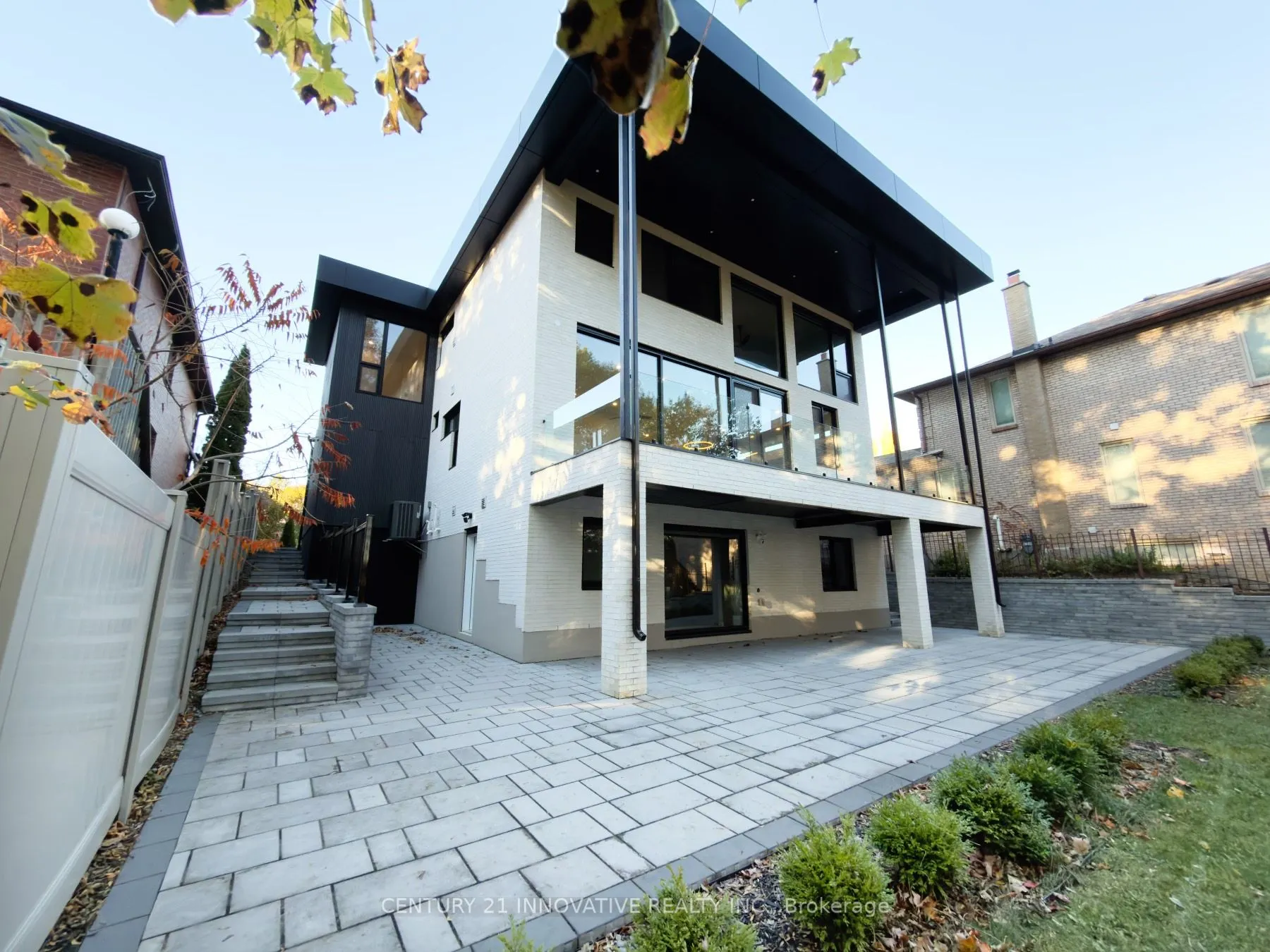 10 Haida Court