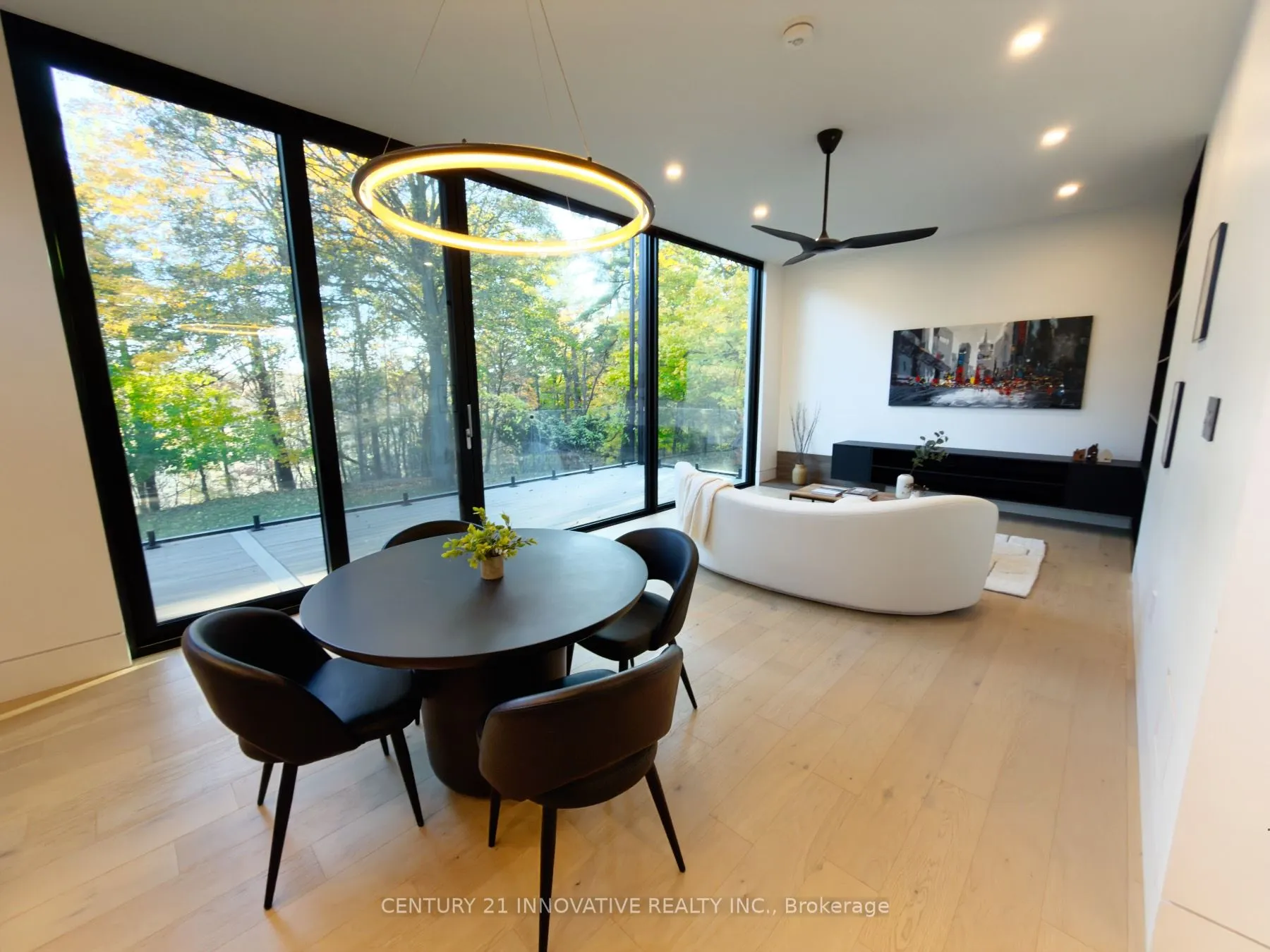 10 Haida Court