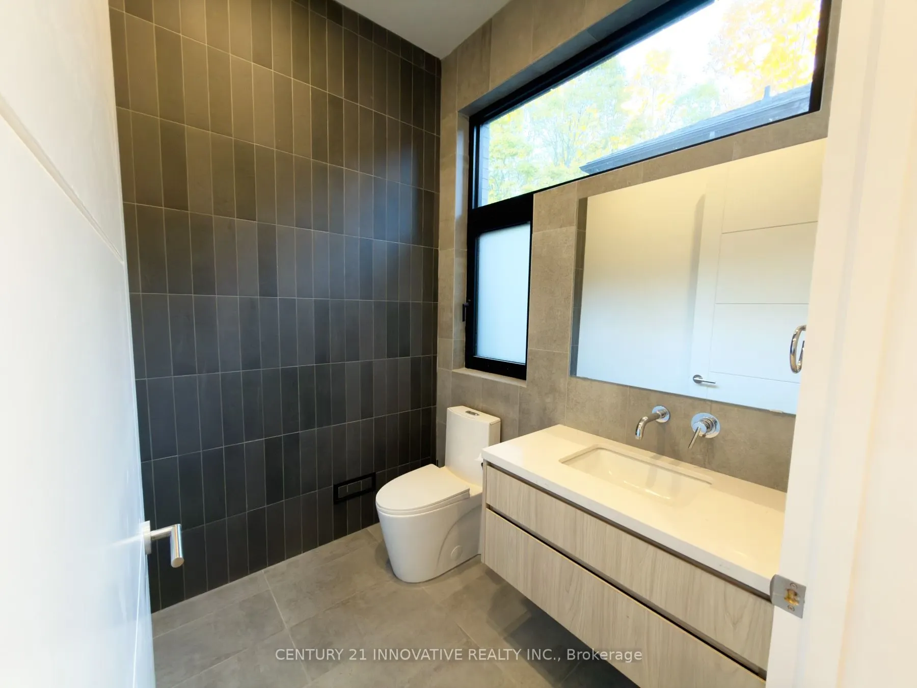 10 Haida Court
