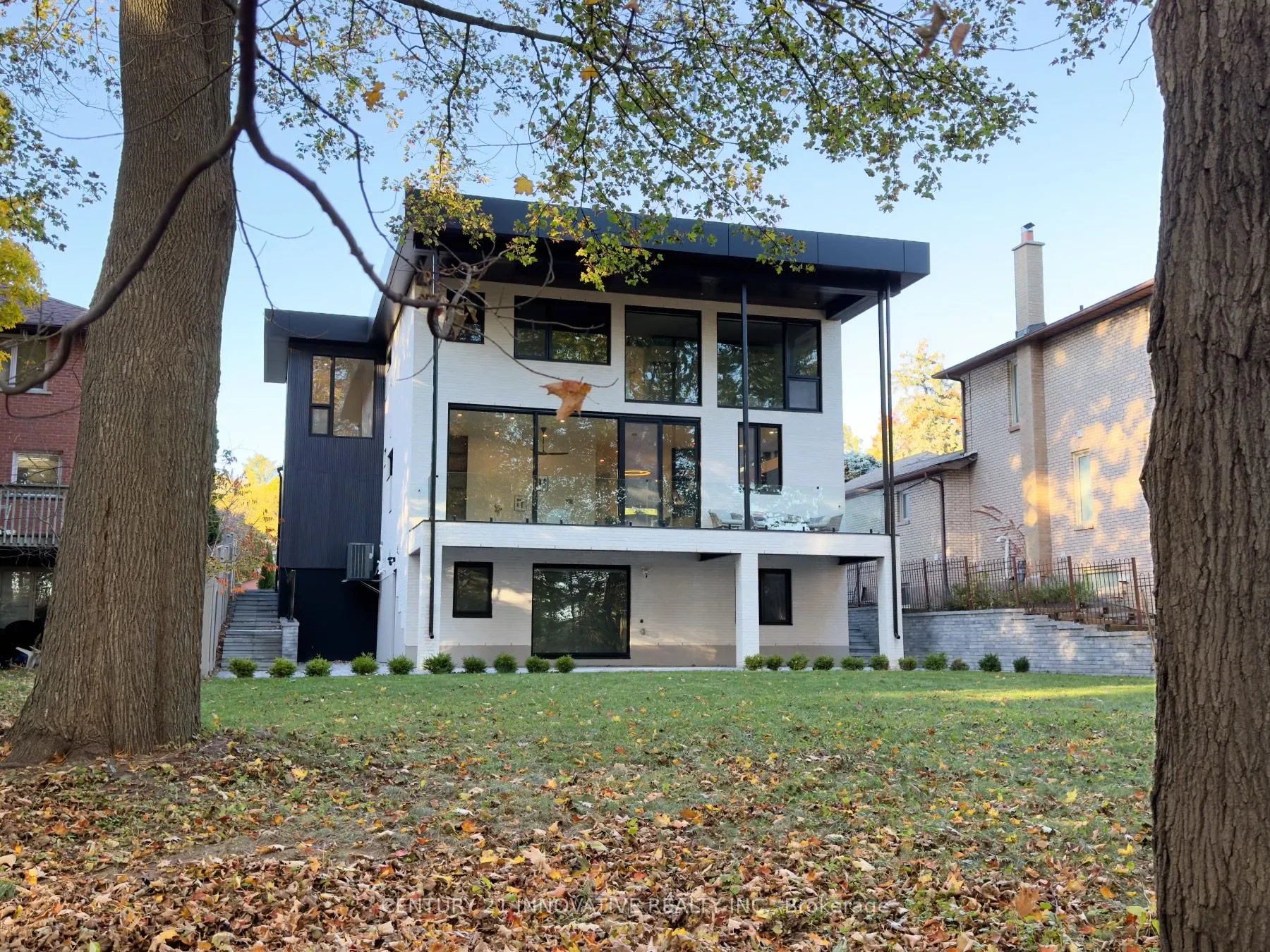 10 Haida Court