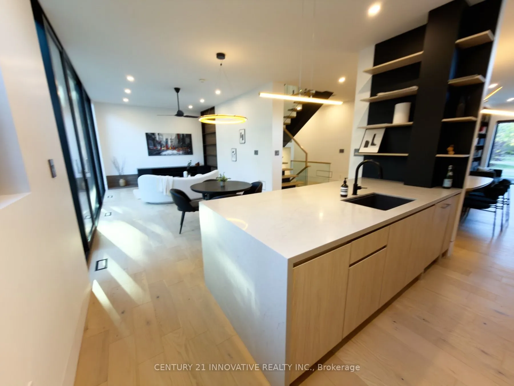 10 Haida Court