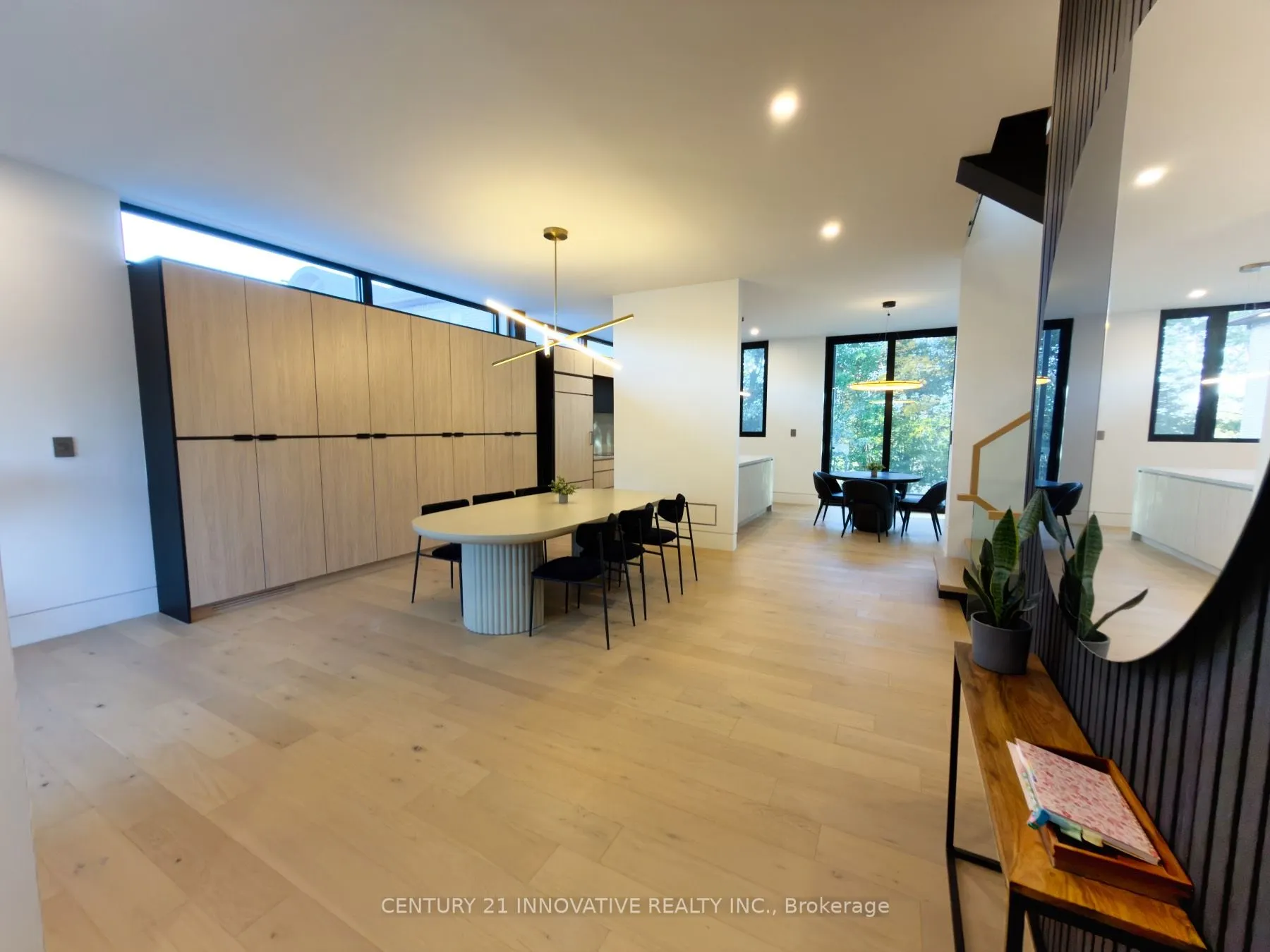 10 Haida Court