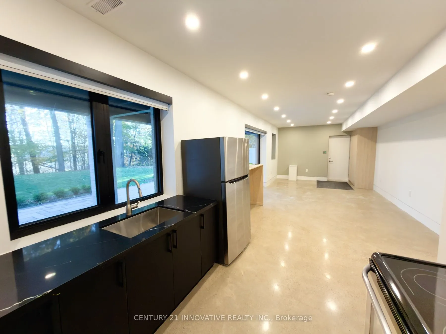 10 Haida Court
