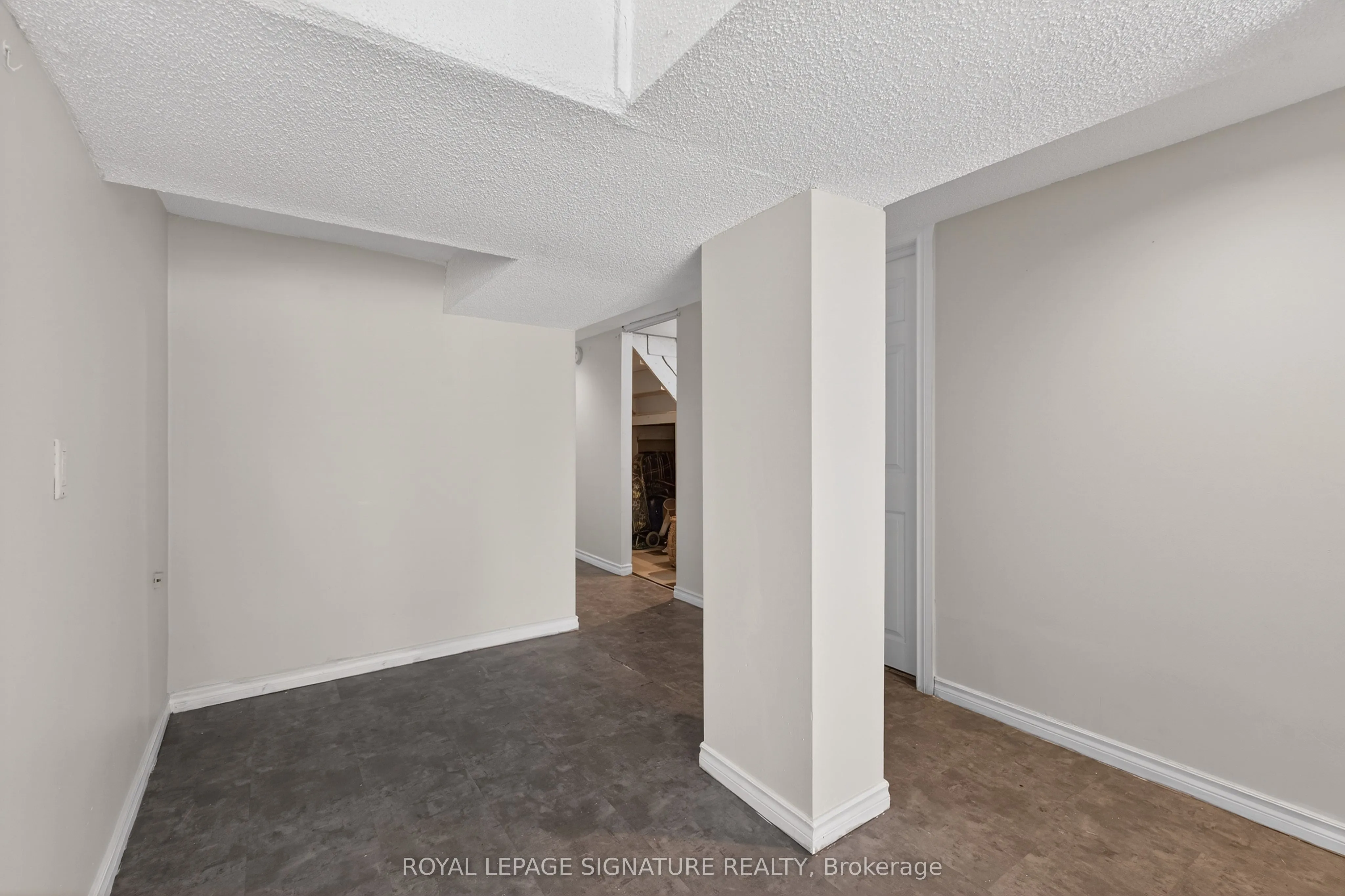 39 Rhydwen Avenue