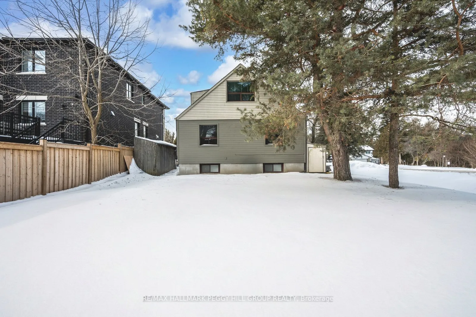 425 Livingston Road N