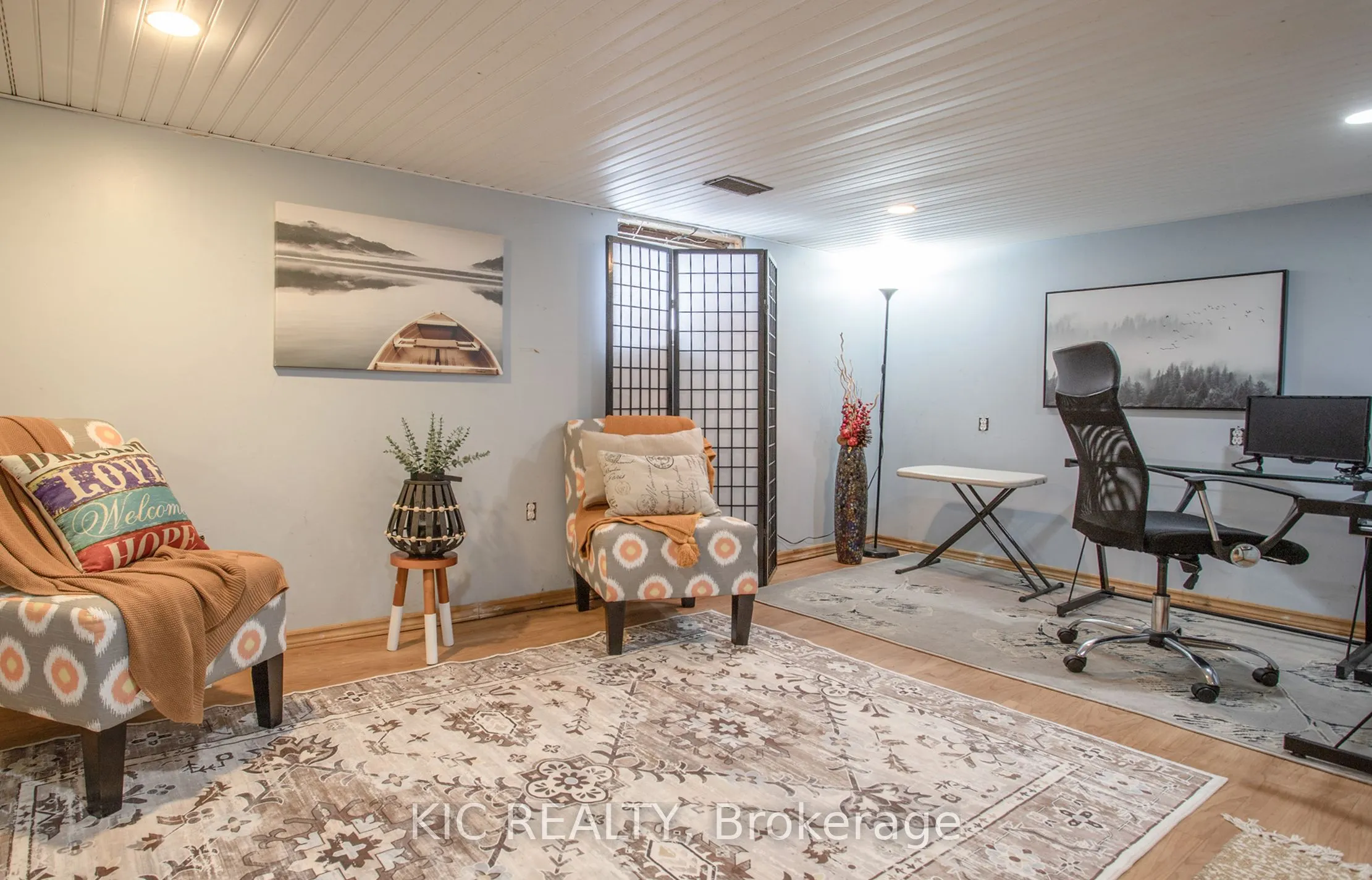 200 Oshawa Boulevard N