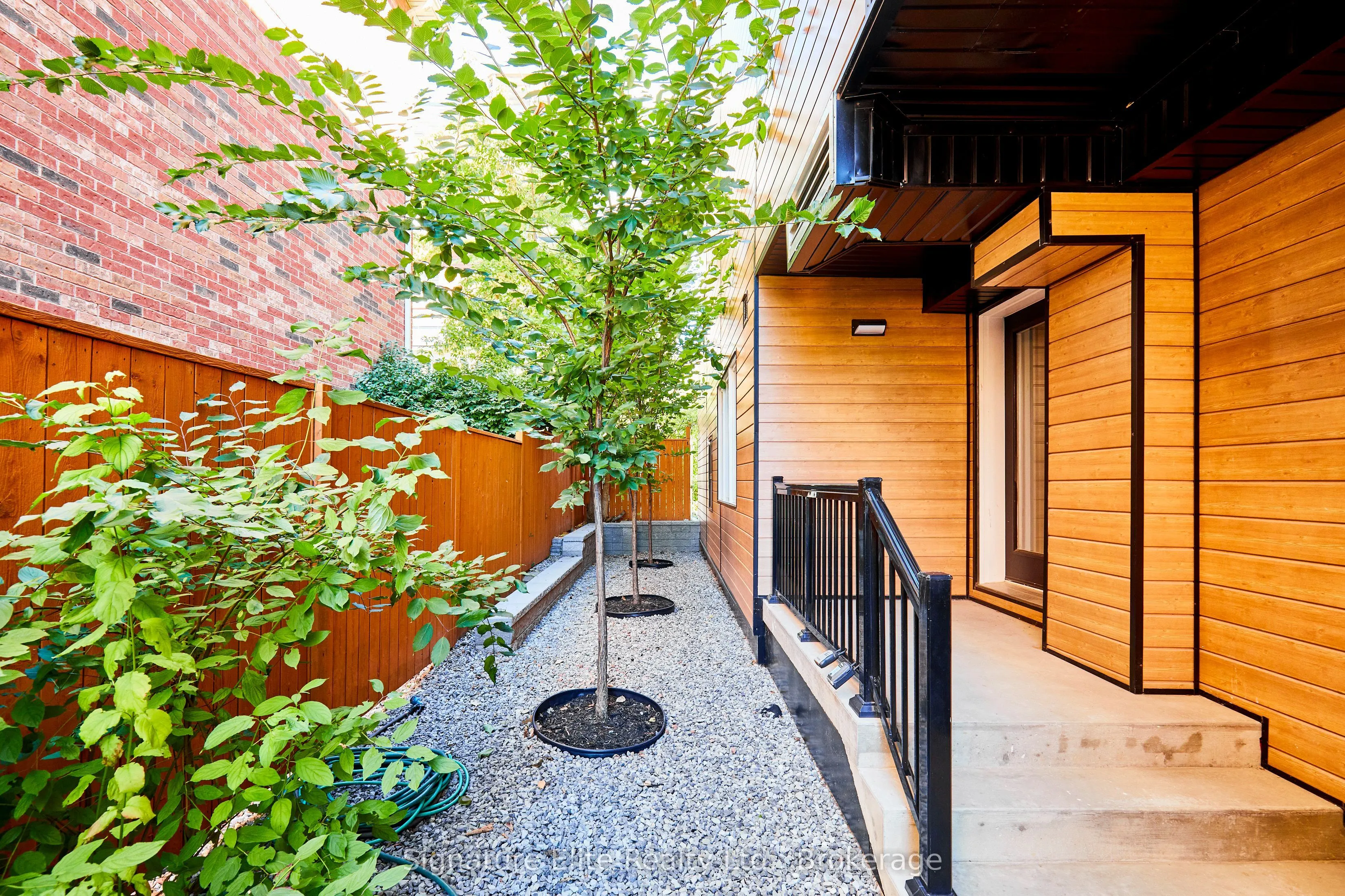 45 Connaught Avenue #203