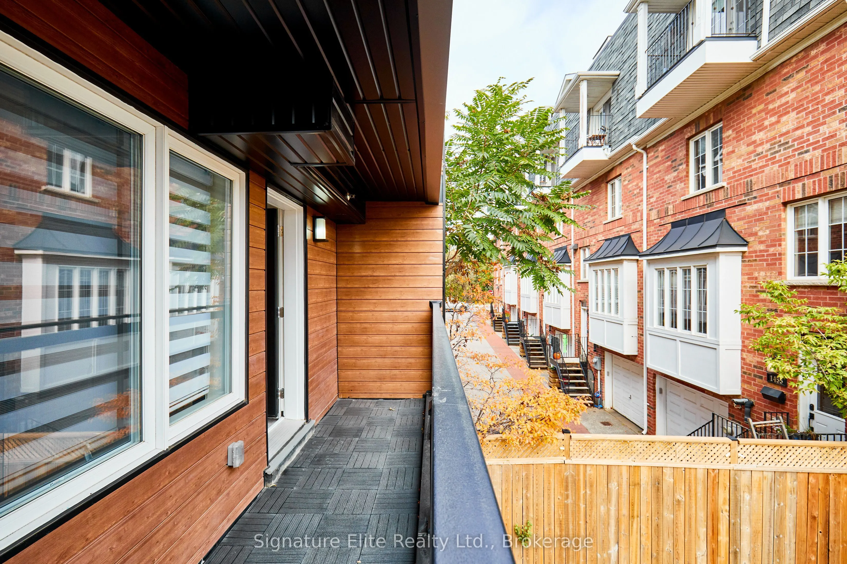 45 Connaught Avenue #203