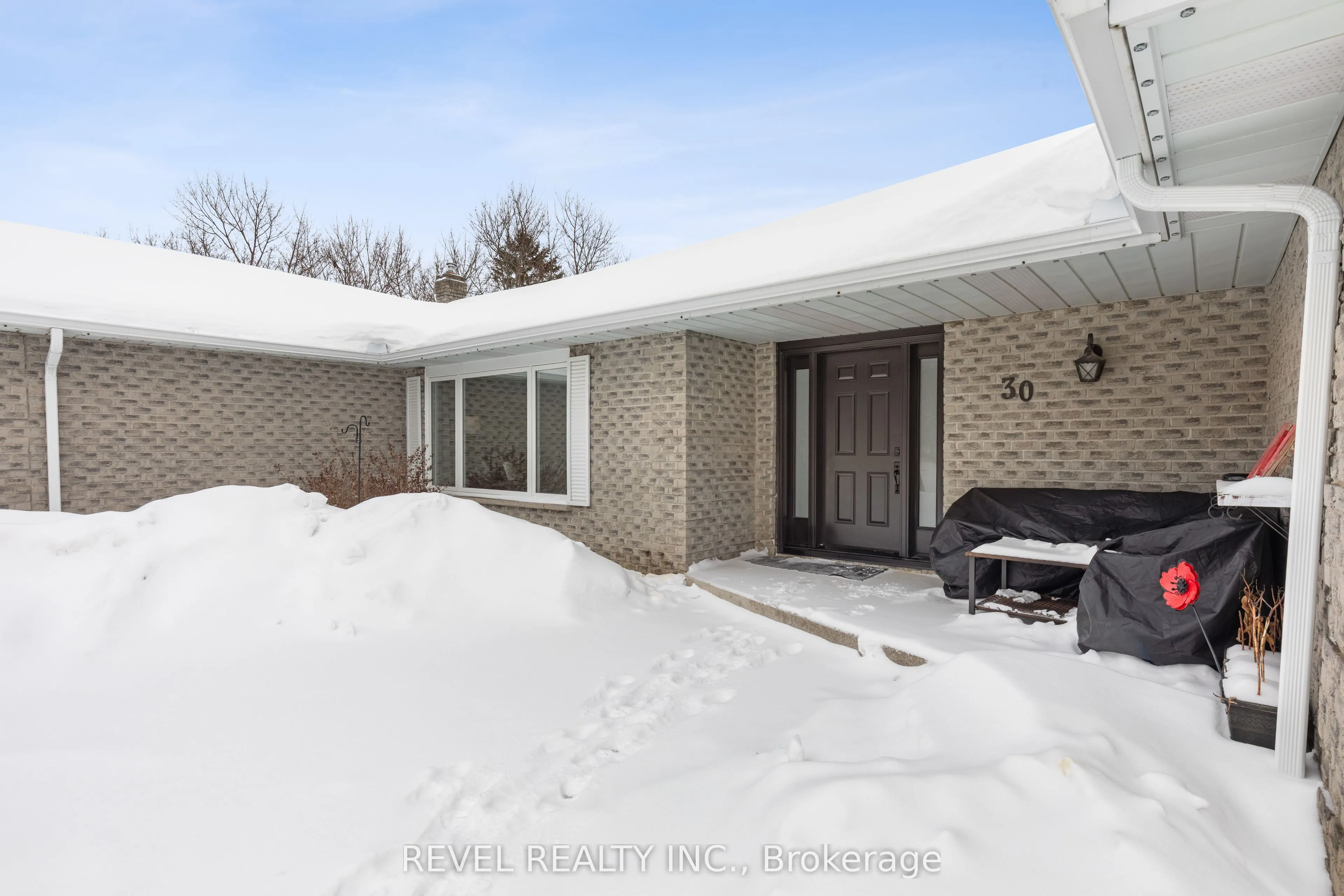 30 Castle Harbour Drive