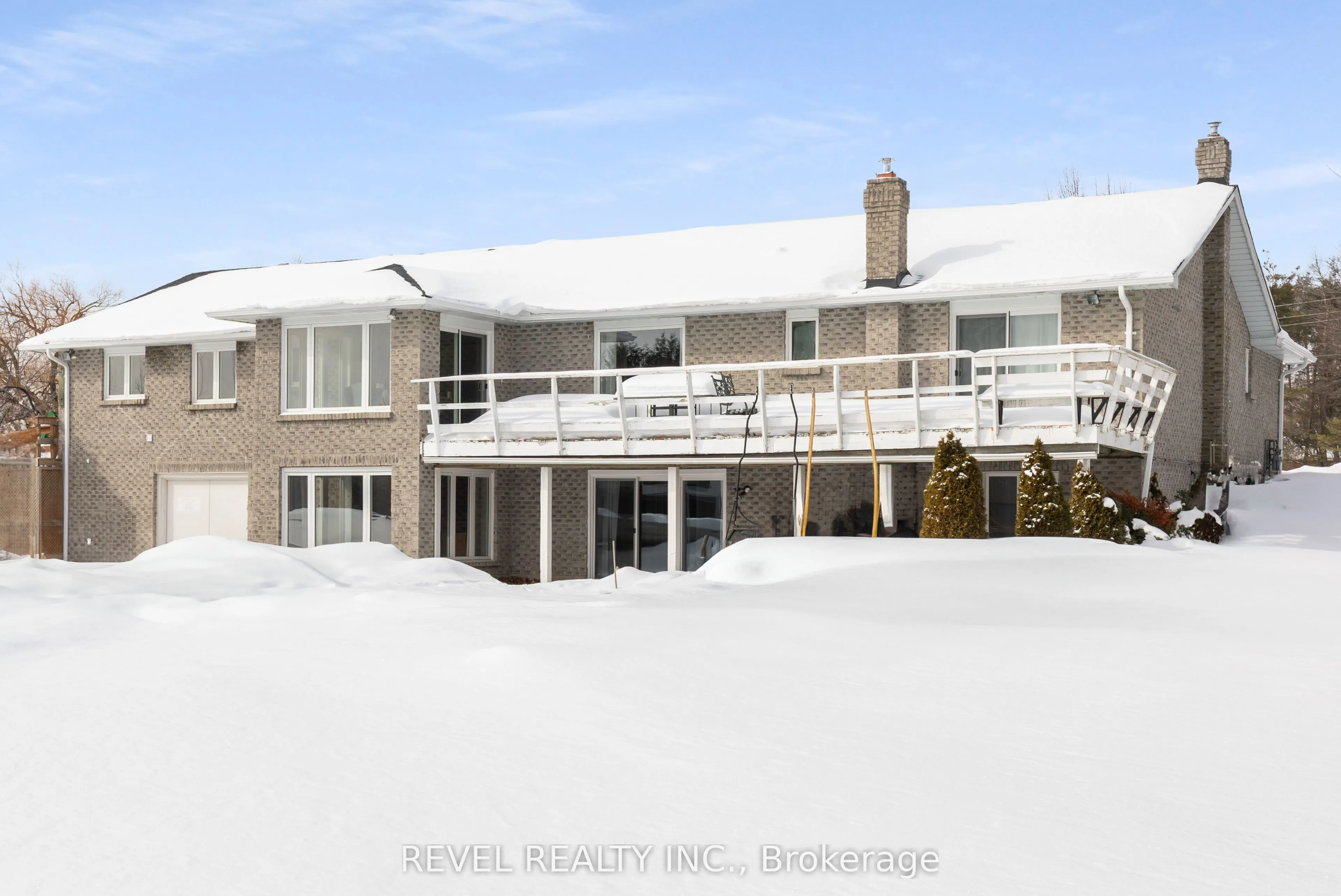 30 Castle Harbour Drive