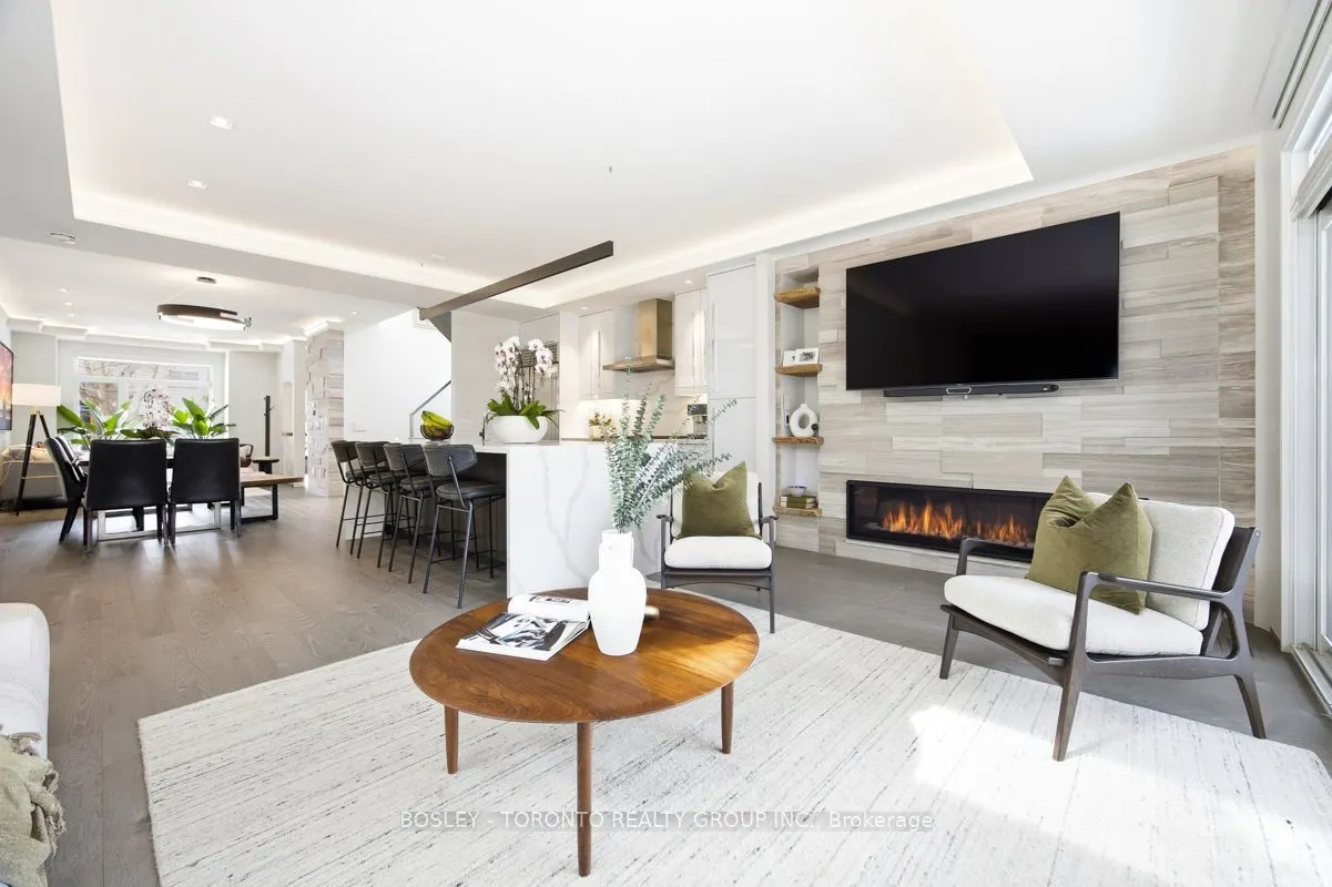 39 Red Deer Avenue