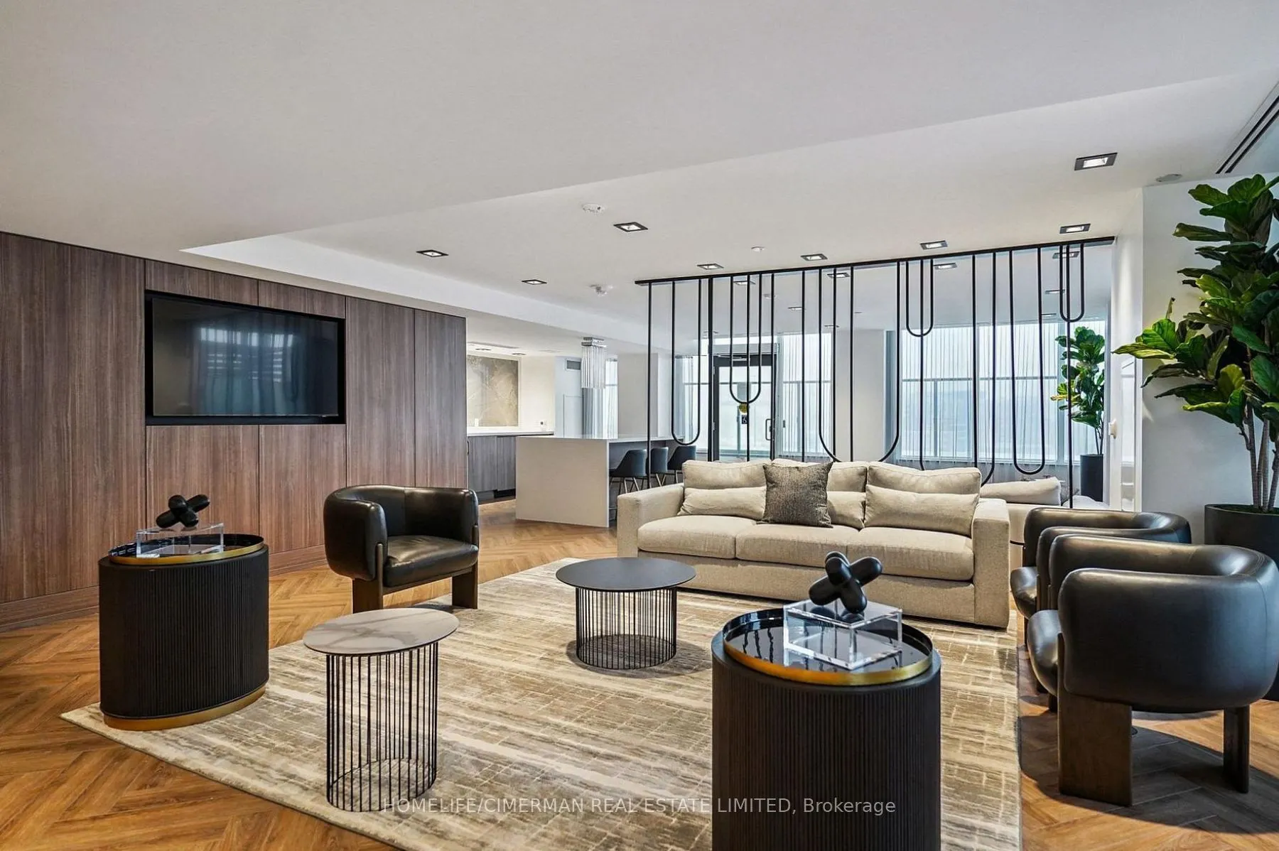 1435 Celebration Drive #2408