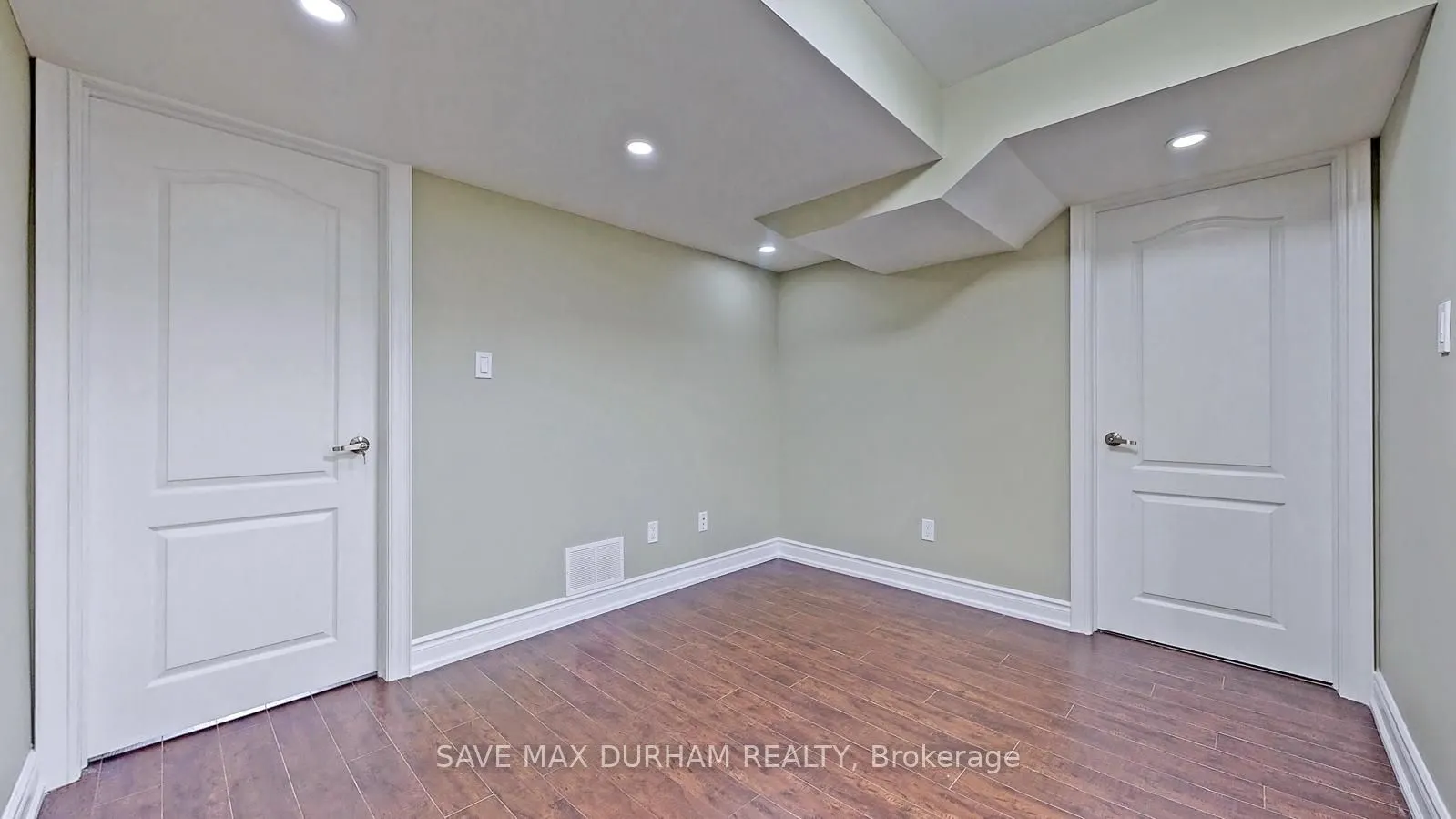 30 Williamson Drive W #Bsmt