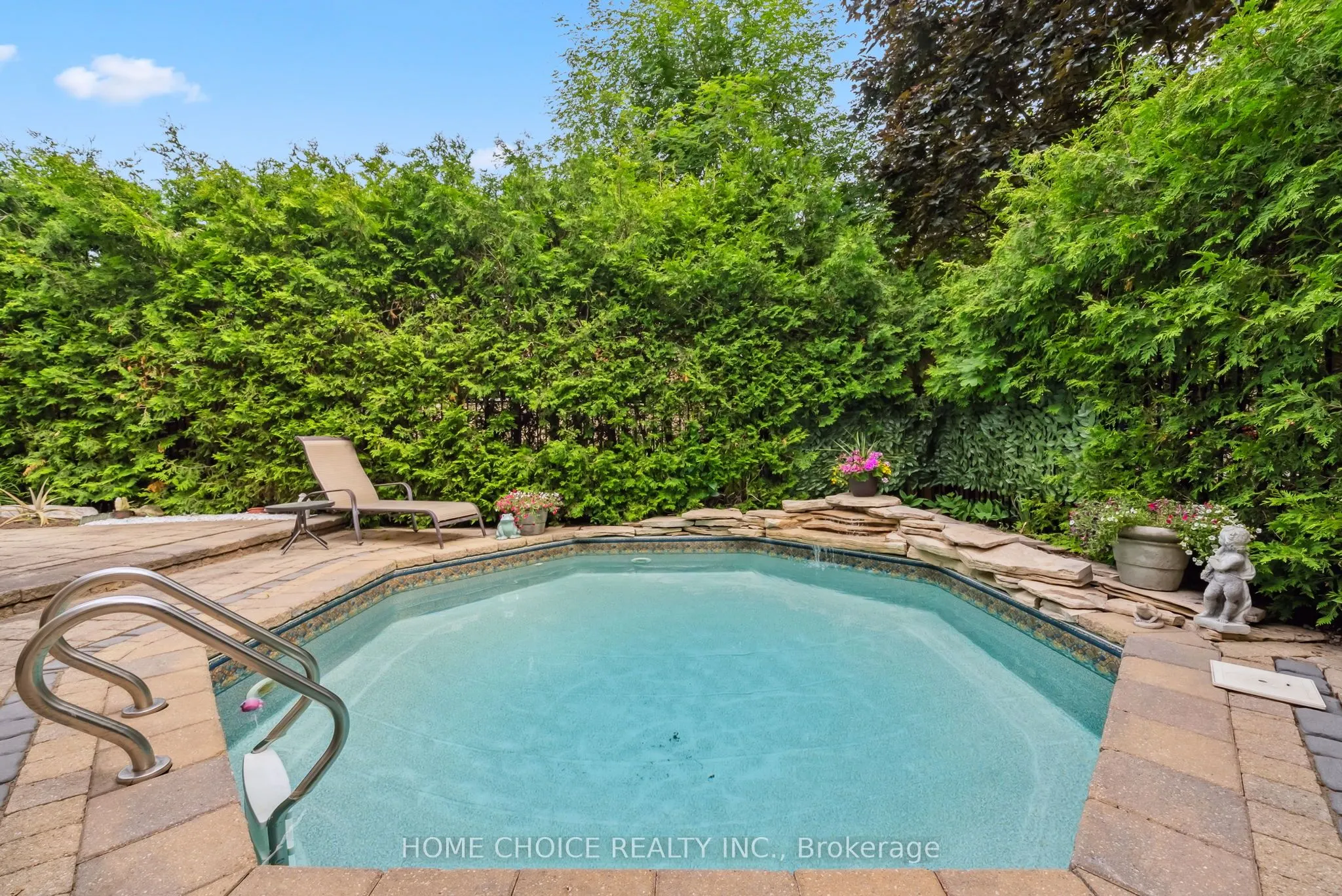 1206 Northgate Crescent
