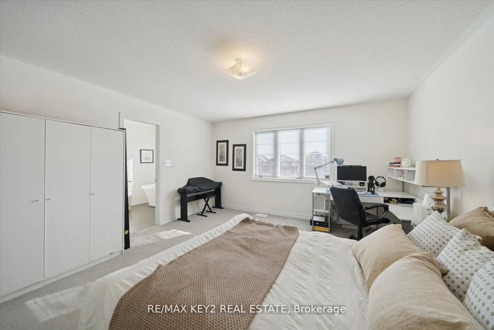 1129 Cameo Street