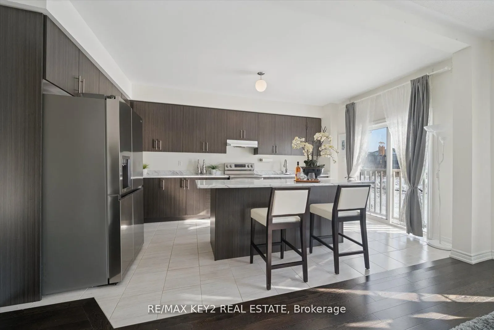 1129 Cameo Street