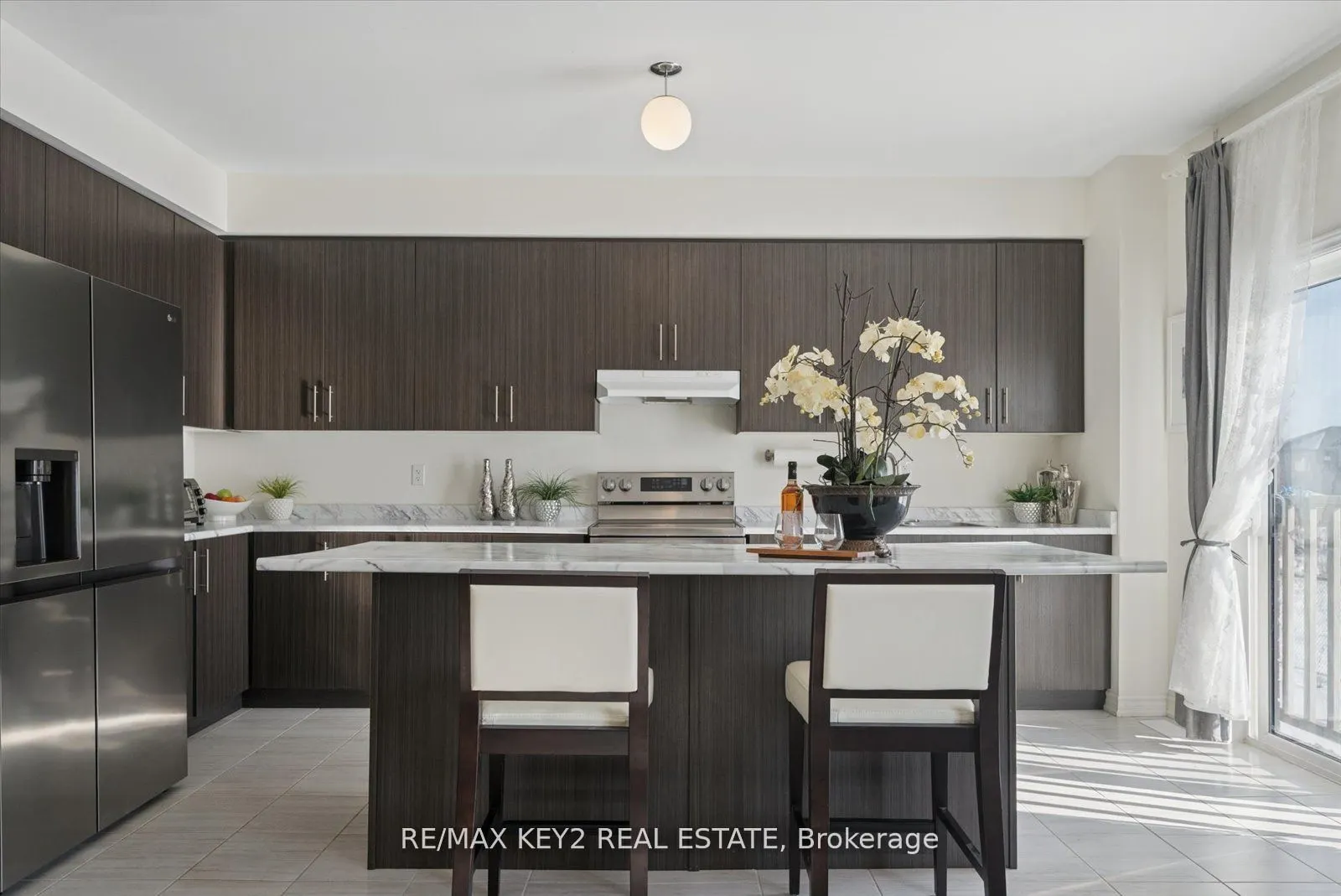 1129 Cameo Street