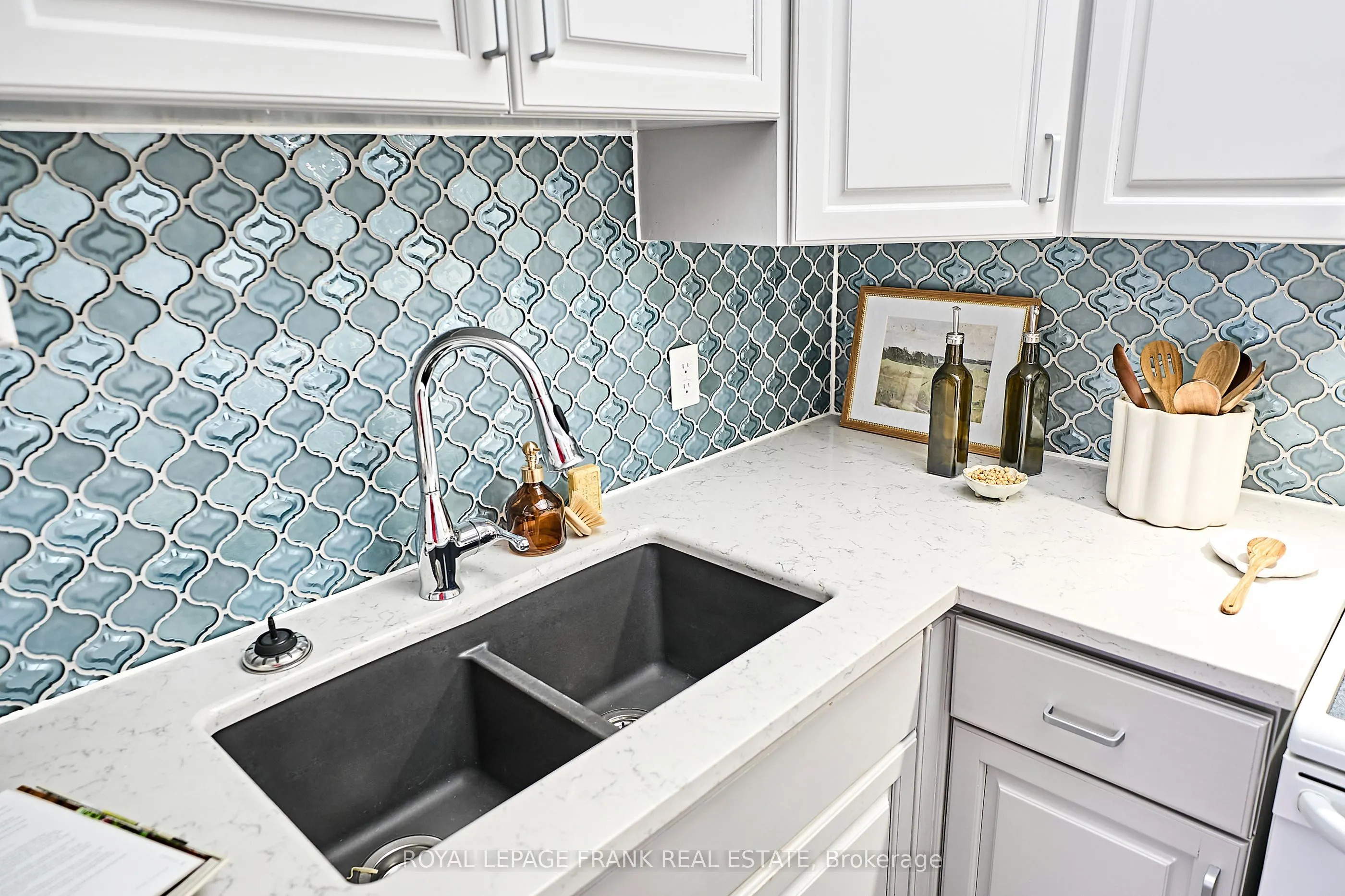 55 William Street E #505