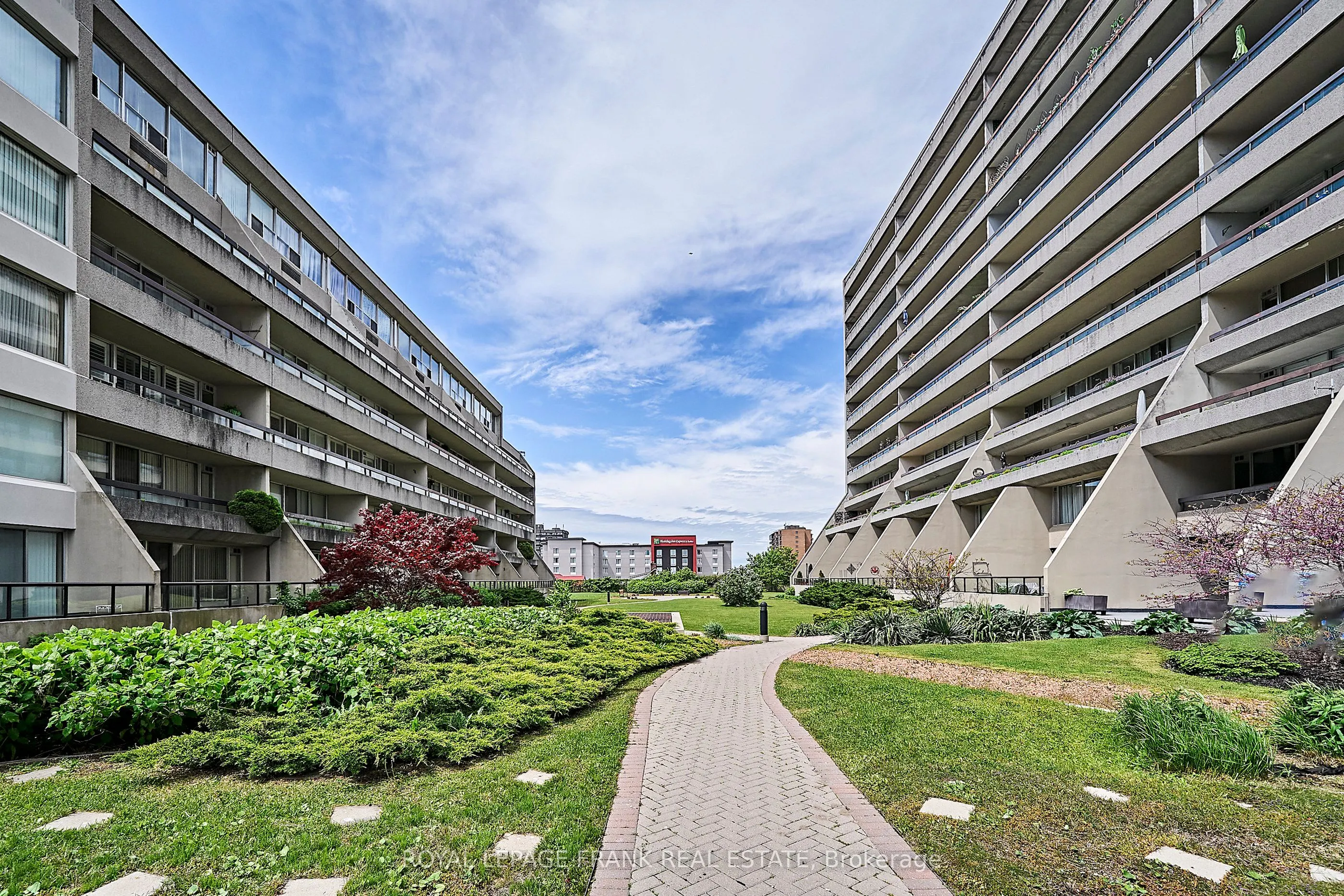 55 William Street E #505